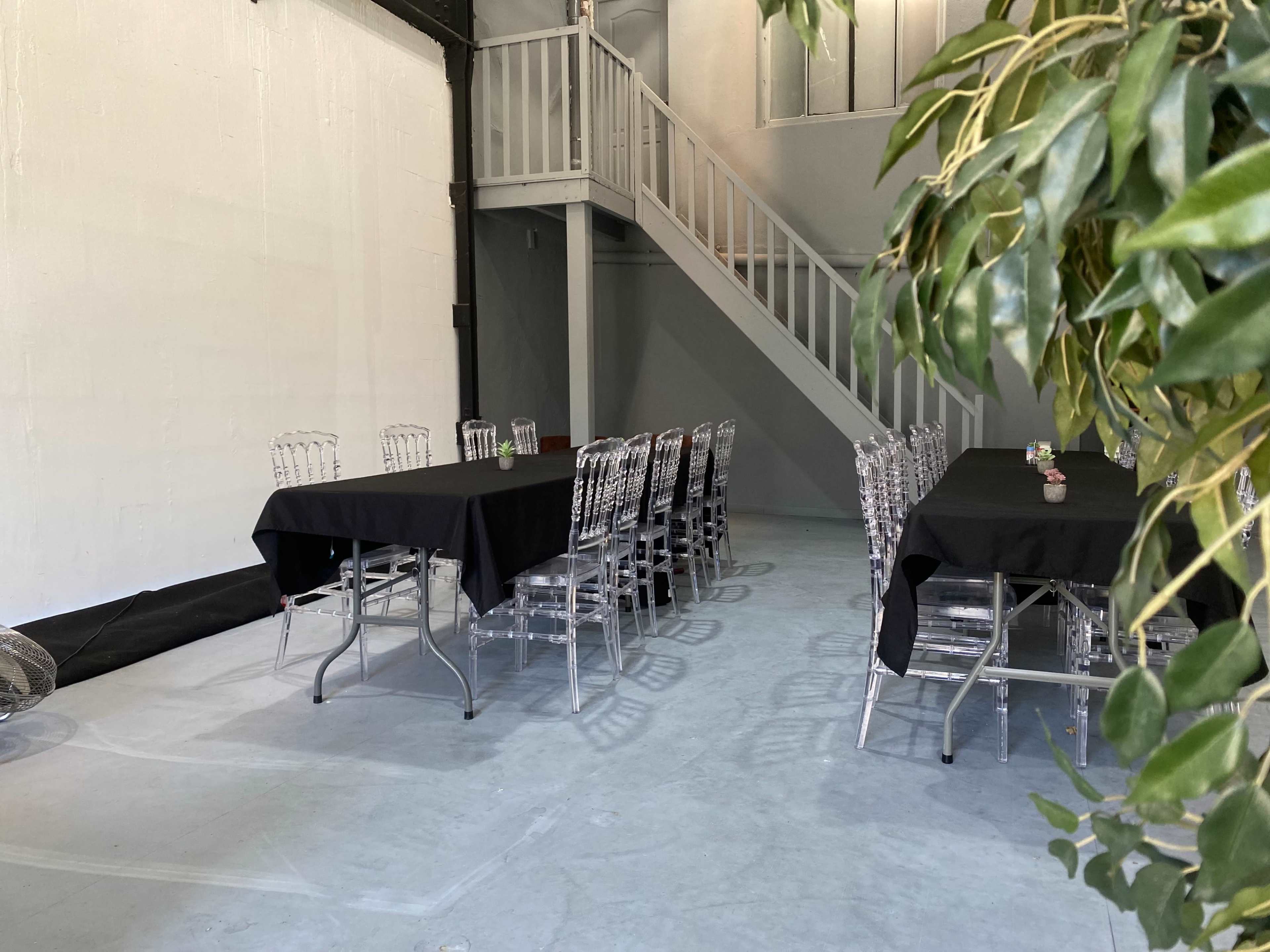 Hangar modulable à 100 m de Paris – événements privés & artistiques Image in , Gentilly