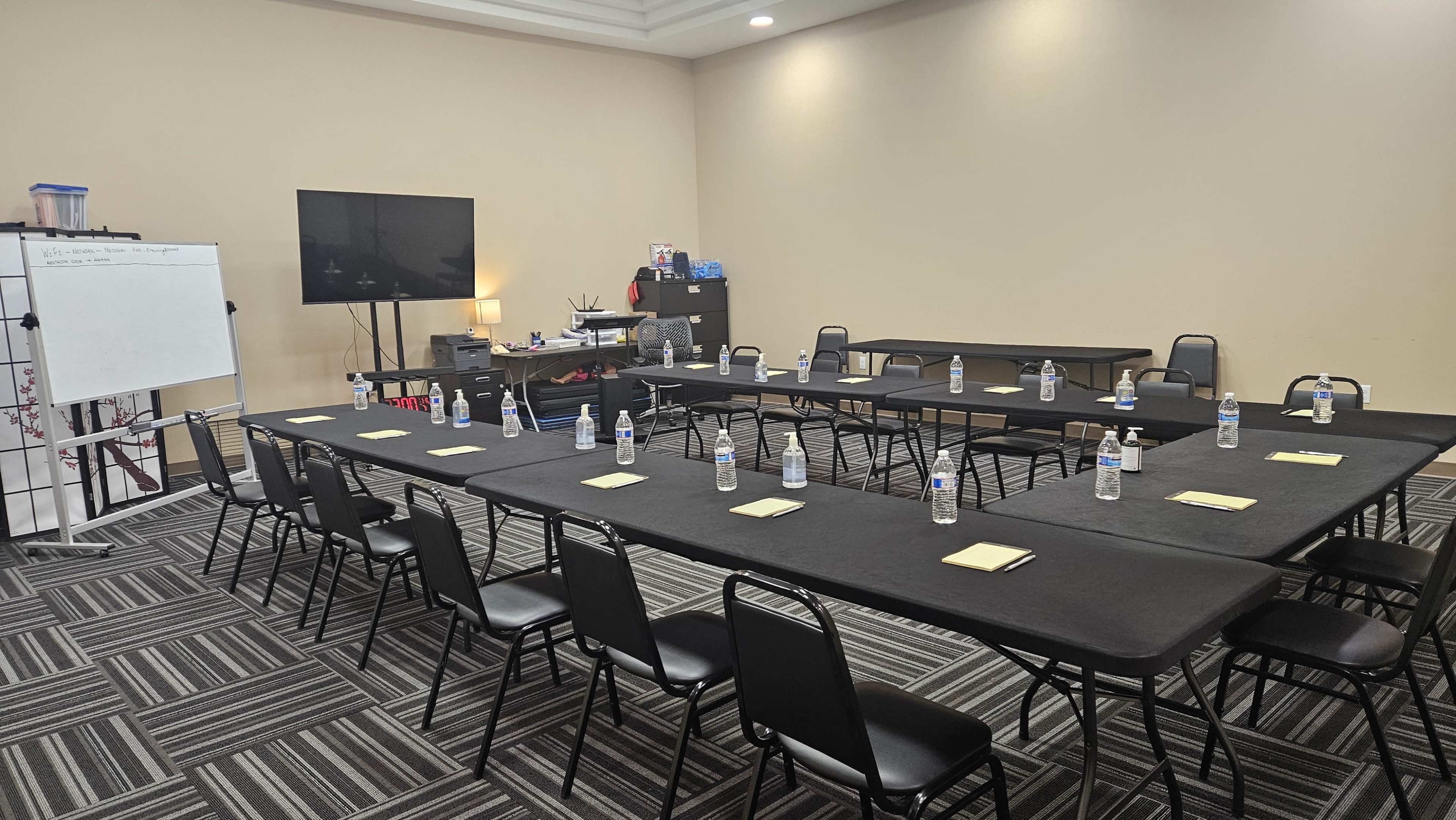 Event Space for Rent for Meetings, Yoga, Networking, Online workshops etc. Image in Heathcote, monmouth Junction, NJ