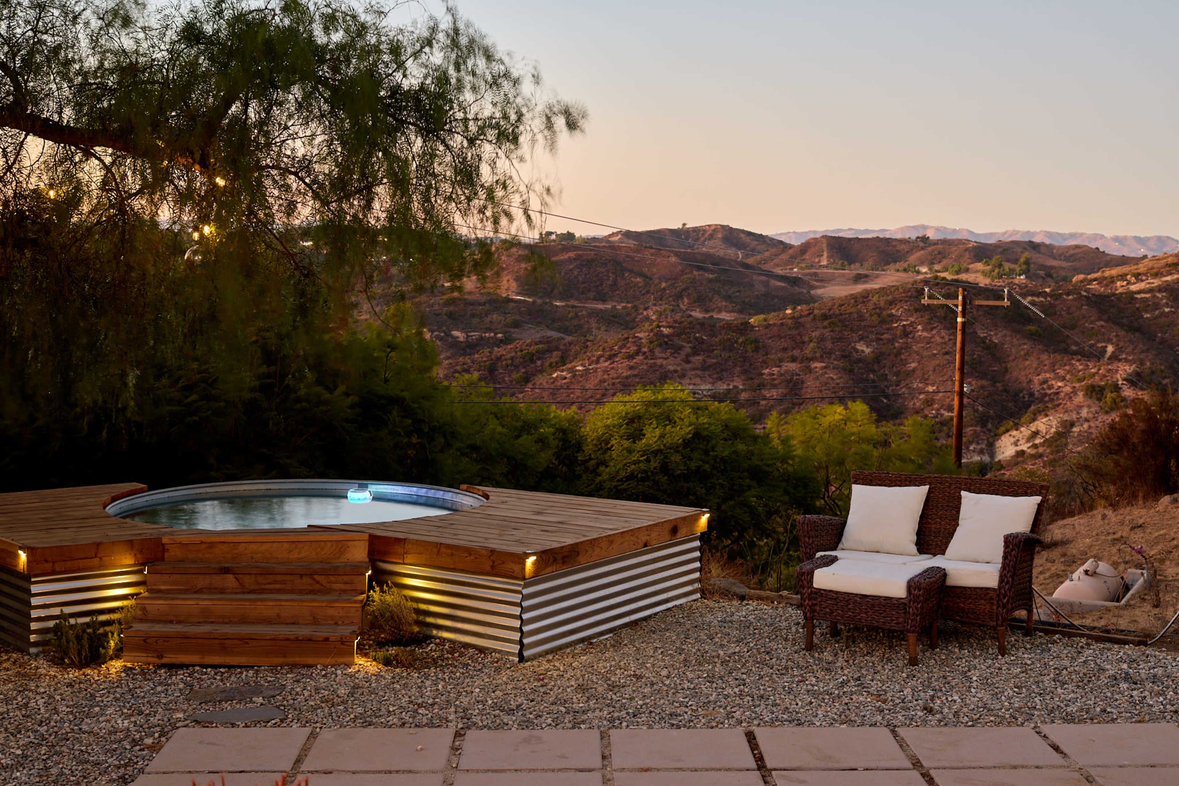 Mountaintop retro airstream and music studio with Topanga Canyon views Image in Sylvia Park, Topanga, CA