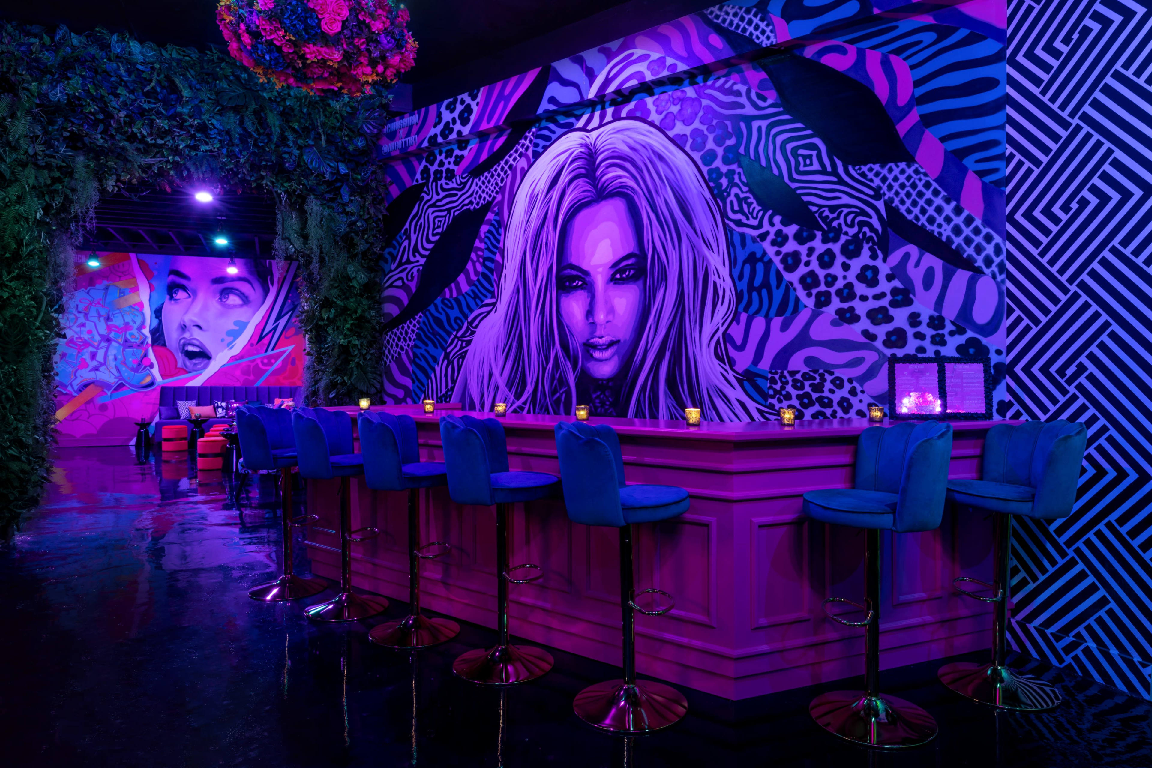 Extravagant Cutting-Edge Private Lounge Image in East Williamsburg, Brooklyn, NY