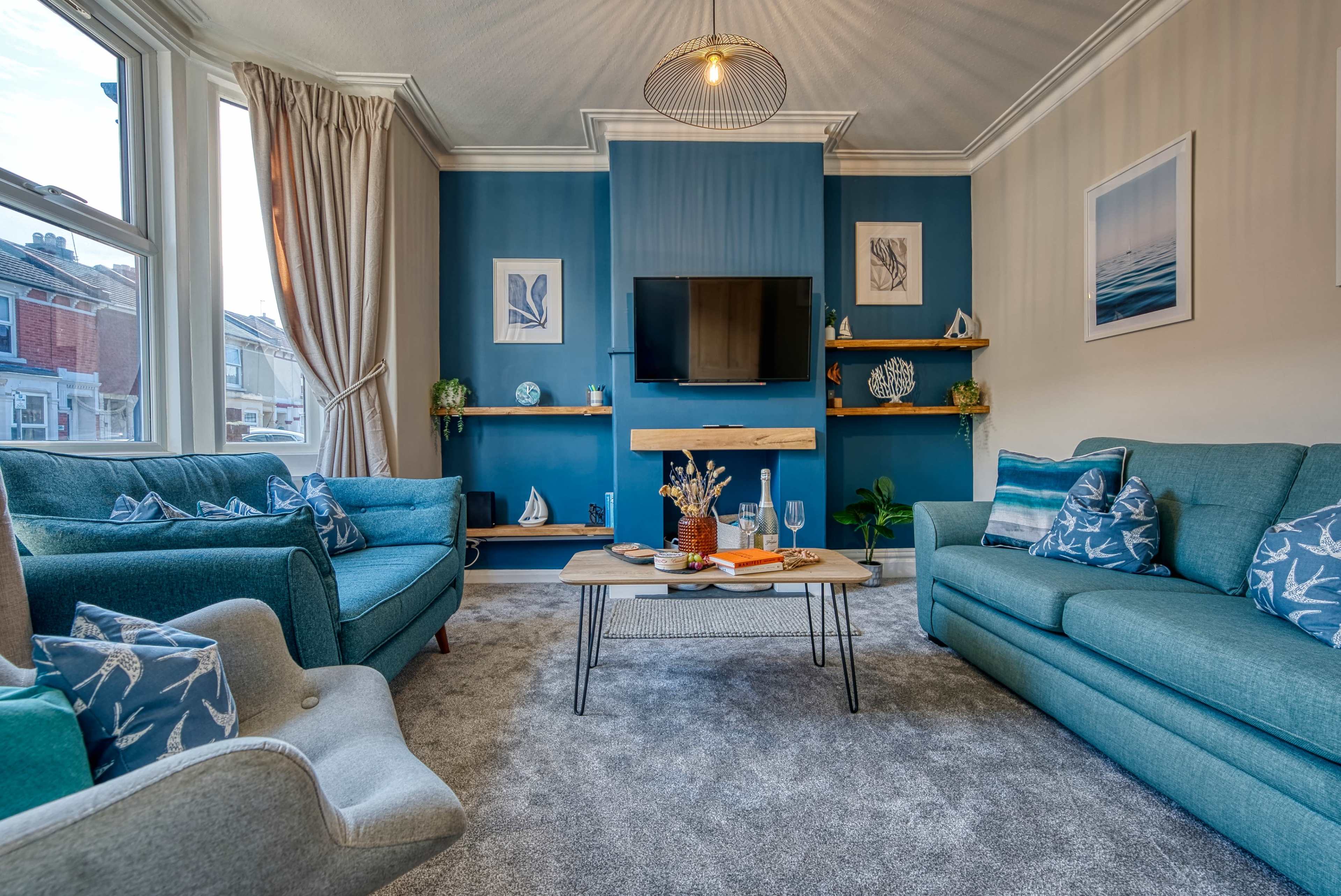 Chic 2-BR House w/ Parking and Private Garden Image in Southsea, Portsmouth, ENG