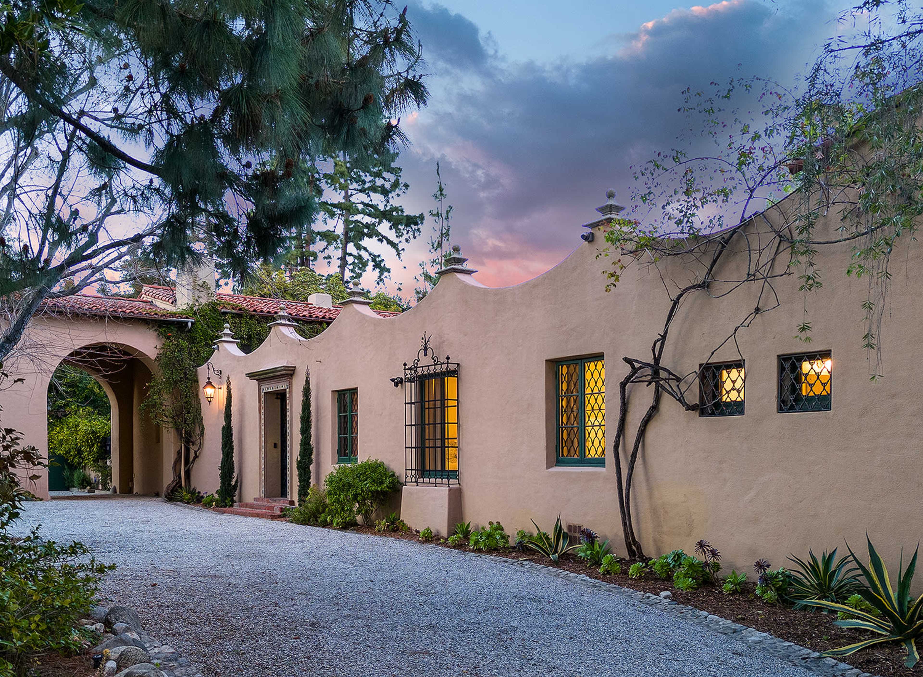 Stunning Mediterranean Mansion Image in North Arroyo, pasadena, CA