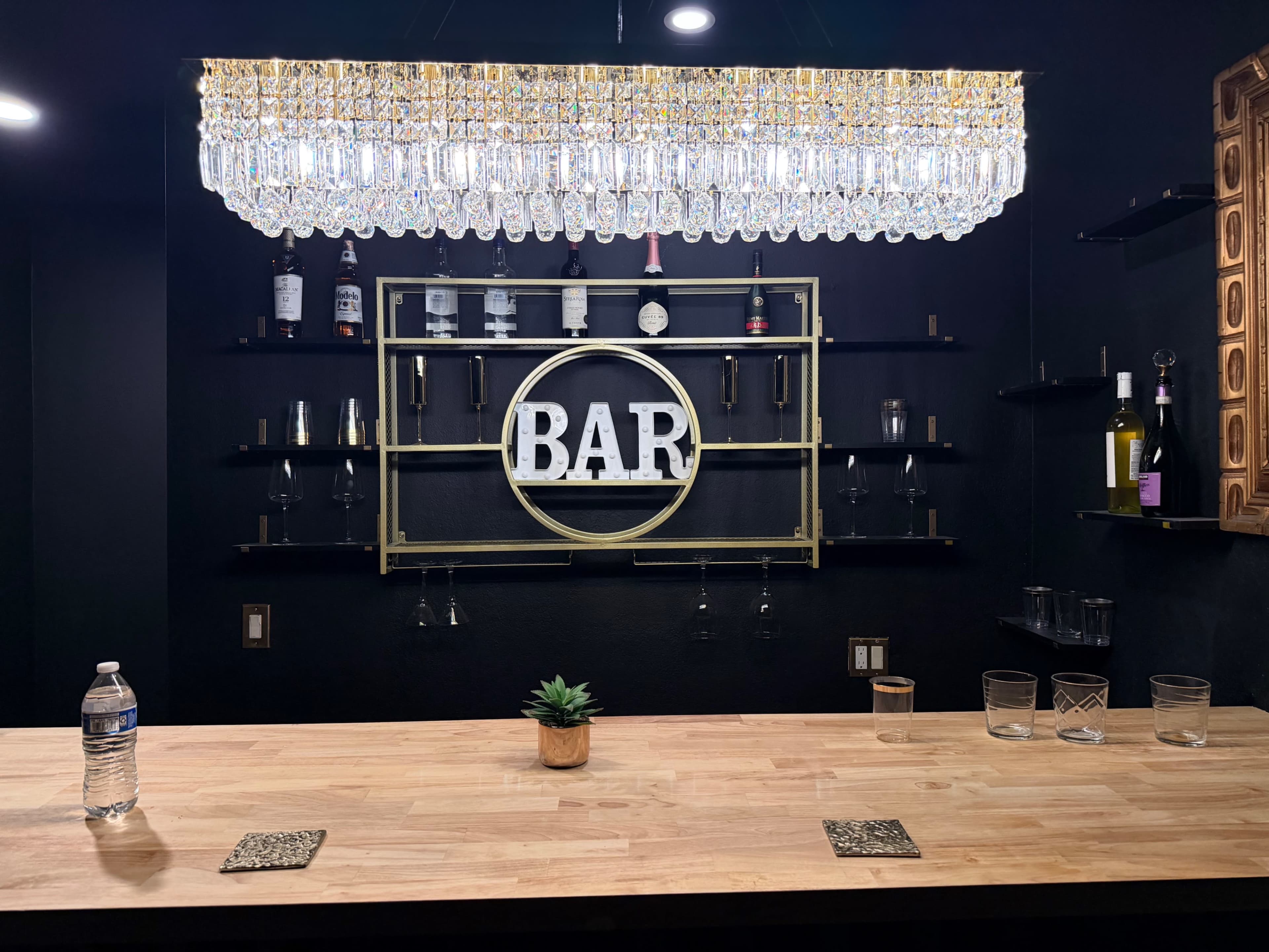 Production Ready Restaurant & Bar Set for Filming Near DTLA Image in East Los Angeles, Los Angeles, CA