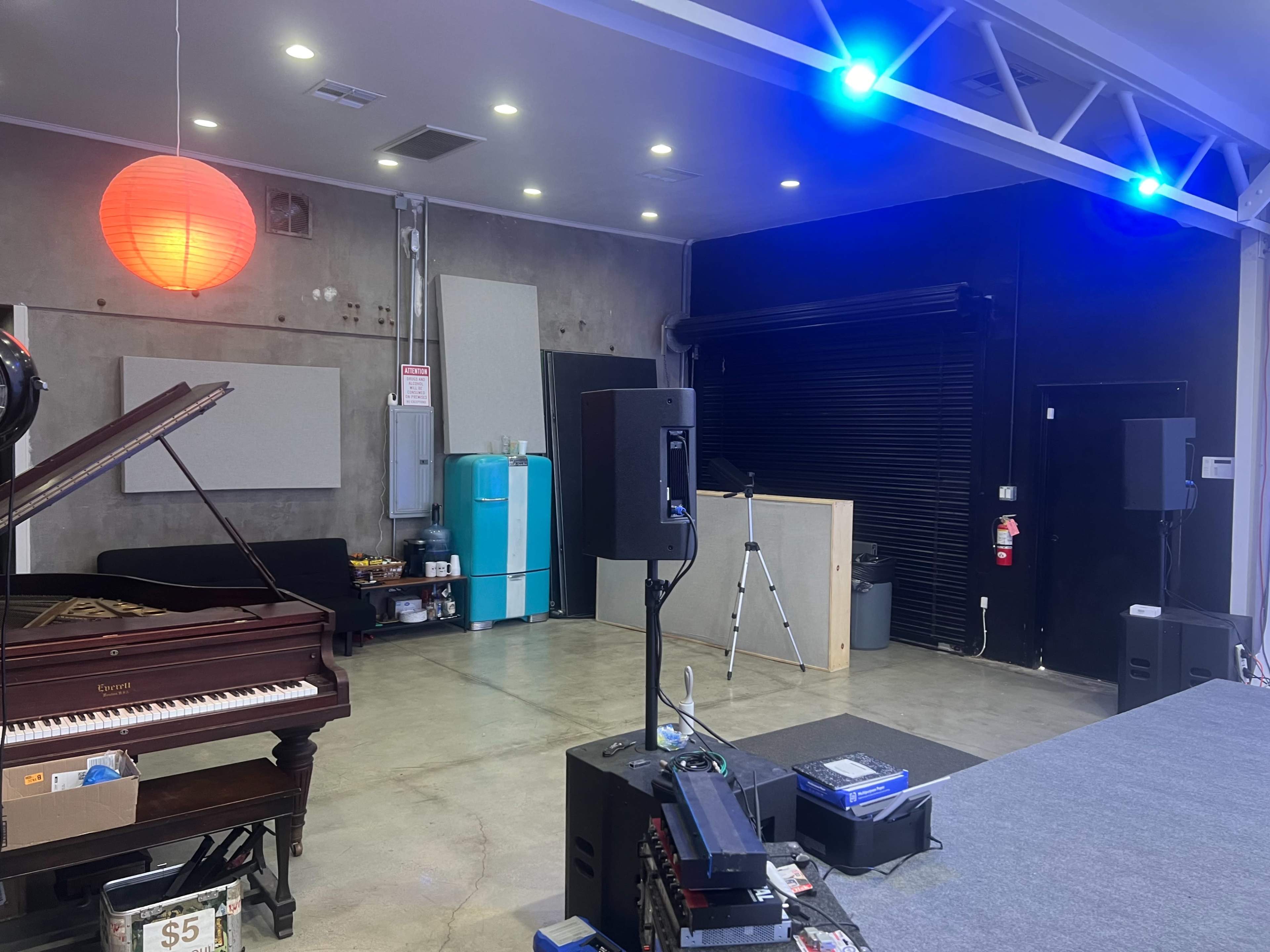 Recording Studio and Music Video Recording Space Image in Valley Glen, North Hollywood, CA