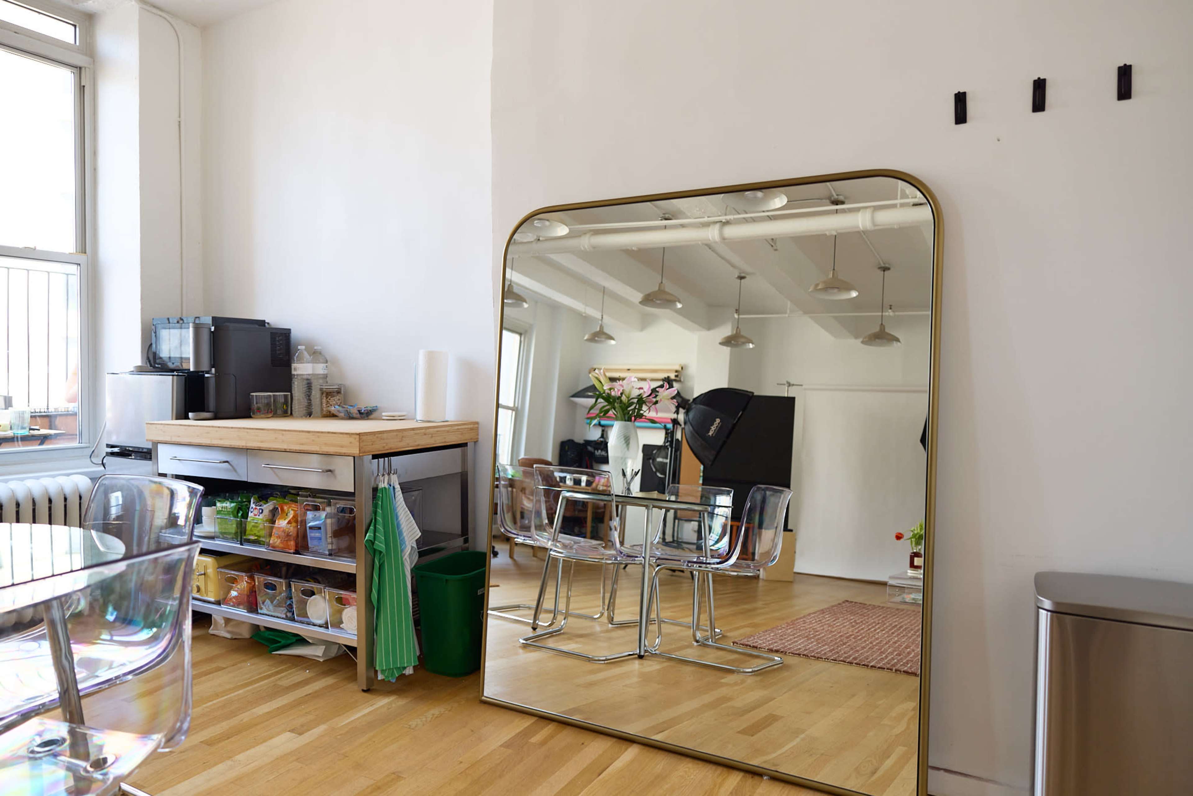 Midtown Studio Image in Midtown Manhattan, New York, NY