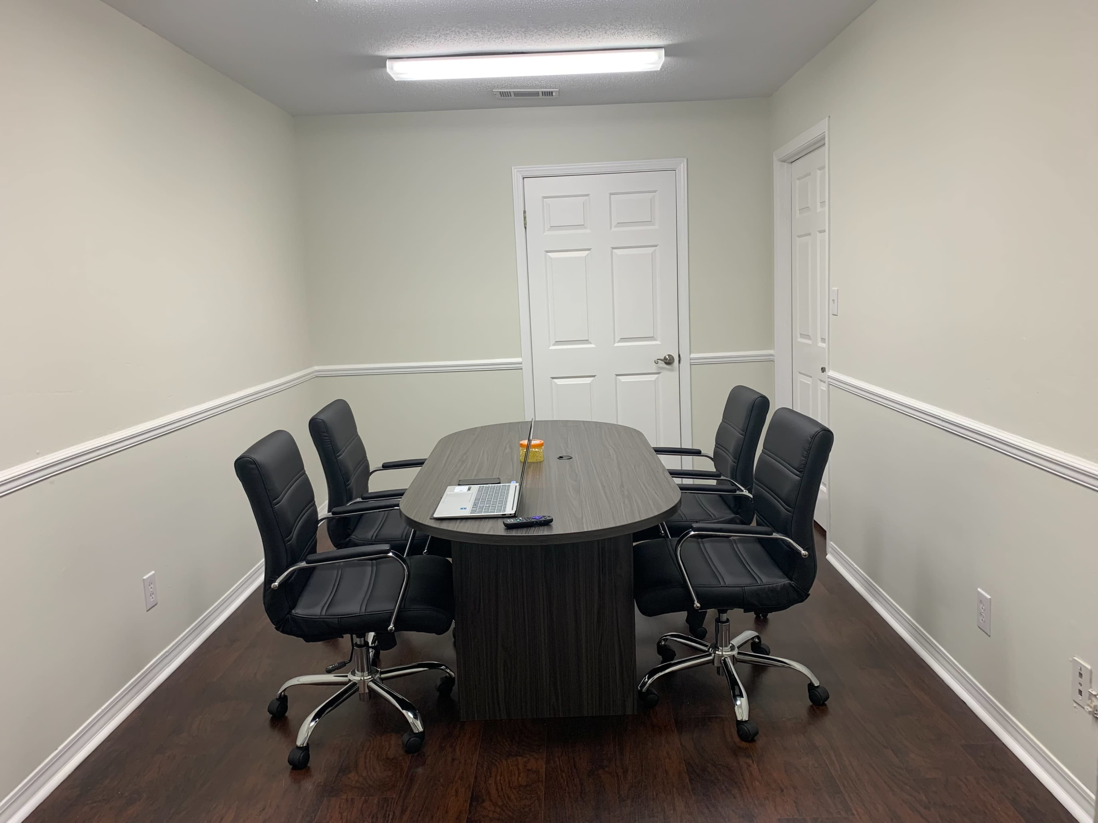 Conference room conveniently located near Southwood Kitchen Image in Daphne, Daphne, AL