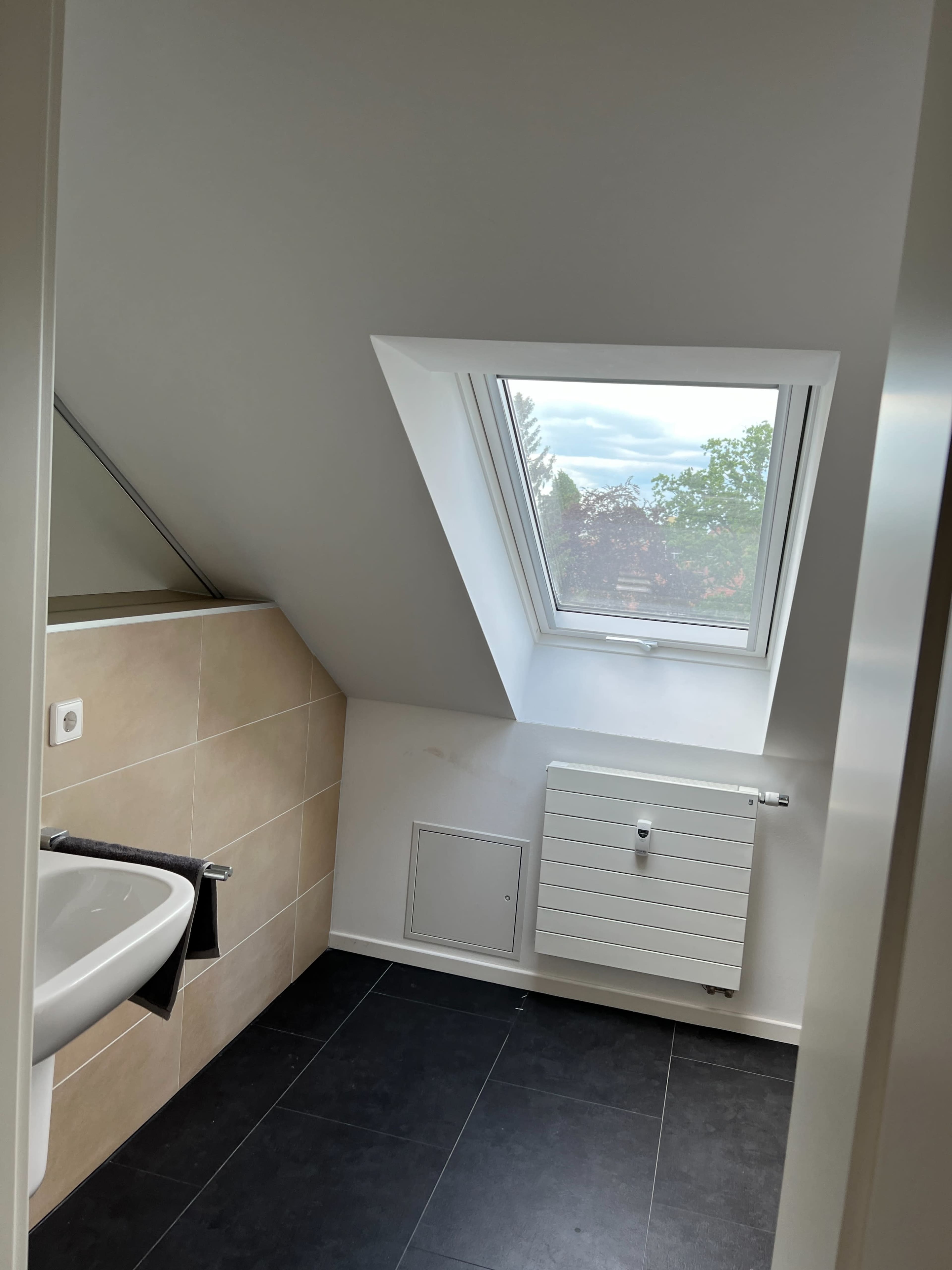 Lichtdurchfluteter Seminar- & Workshopraum im Herzen von Hannover  am Wochenende mieten Image in Südstadt, Hannover mitte