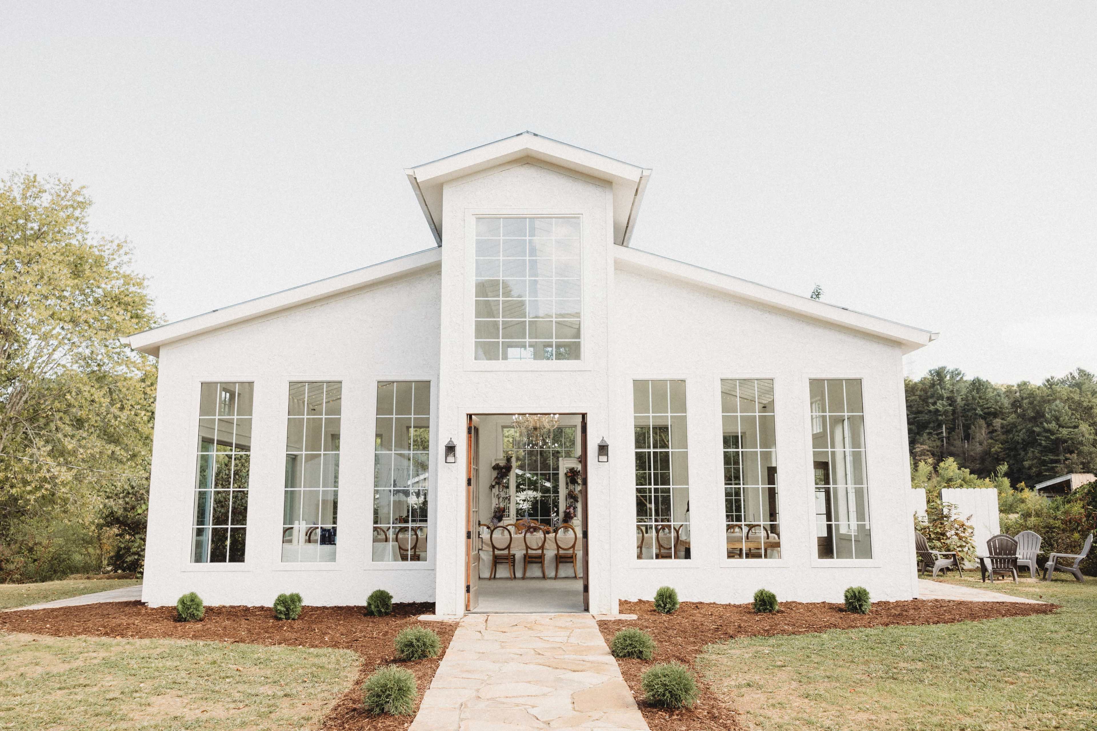Luxury Cottage near Pisgah Nationa Forest Image in Mills River, Mills River, NC