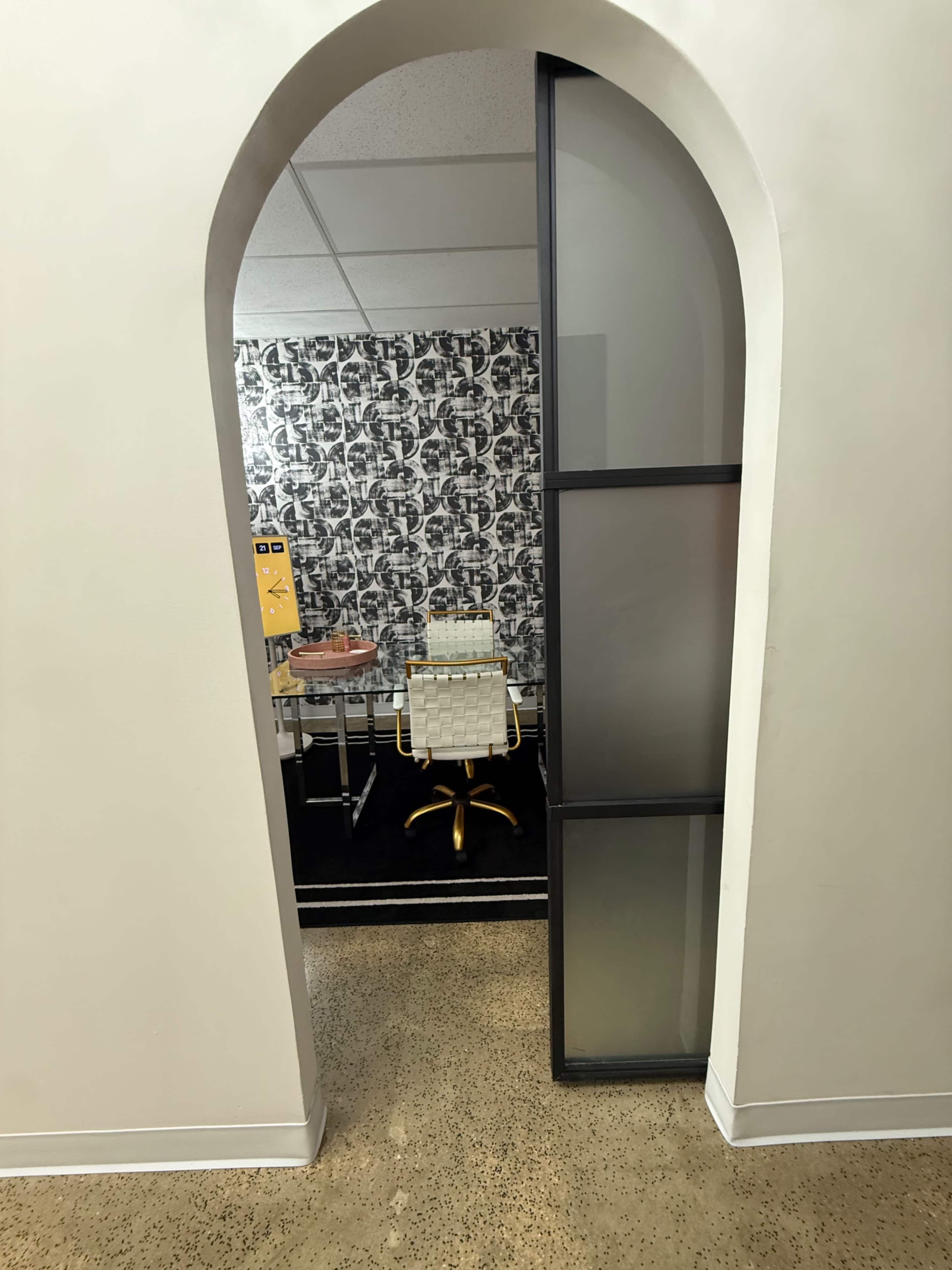 Modern Conference Room with Chic Décor and Free Parking Image in Glenn Dale, Lanham, MD