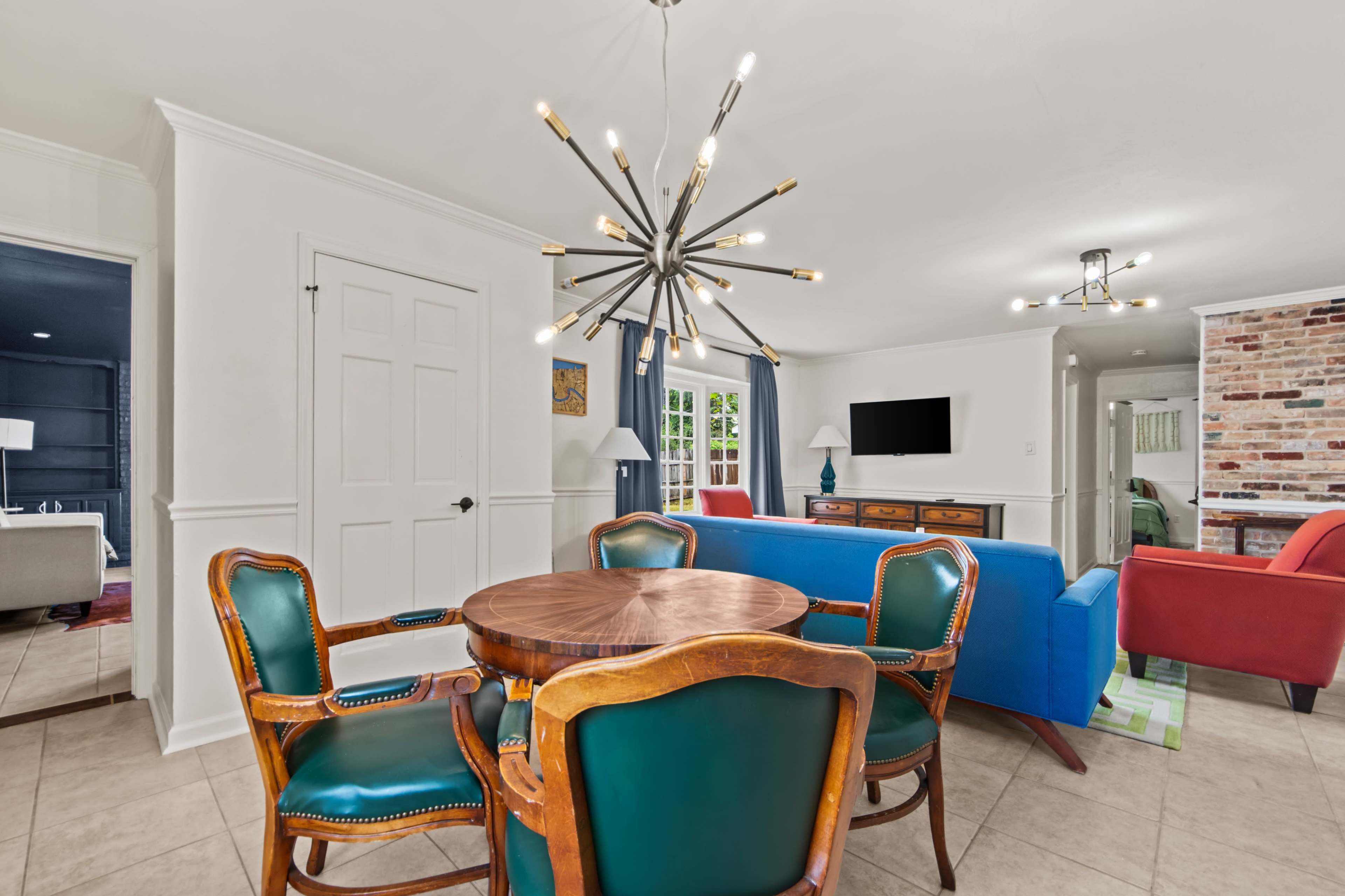 Modern, Spacious Westbank home to Host Showers, Meetings, Events Image in Algiers, New Orleans, LA