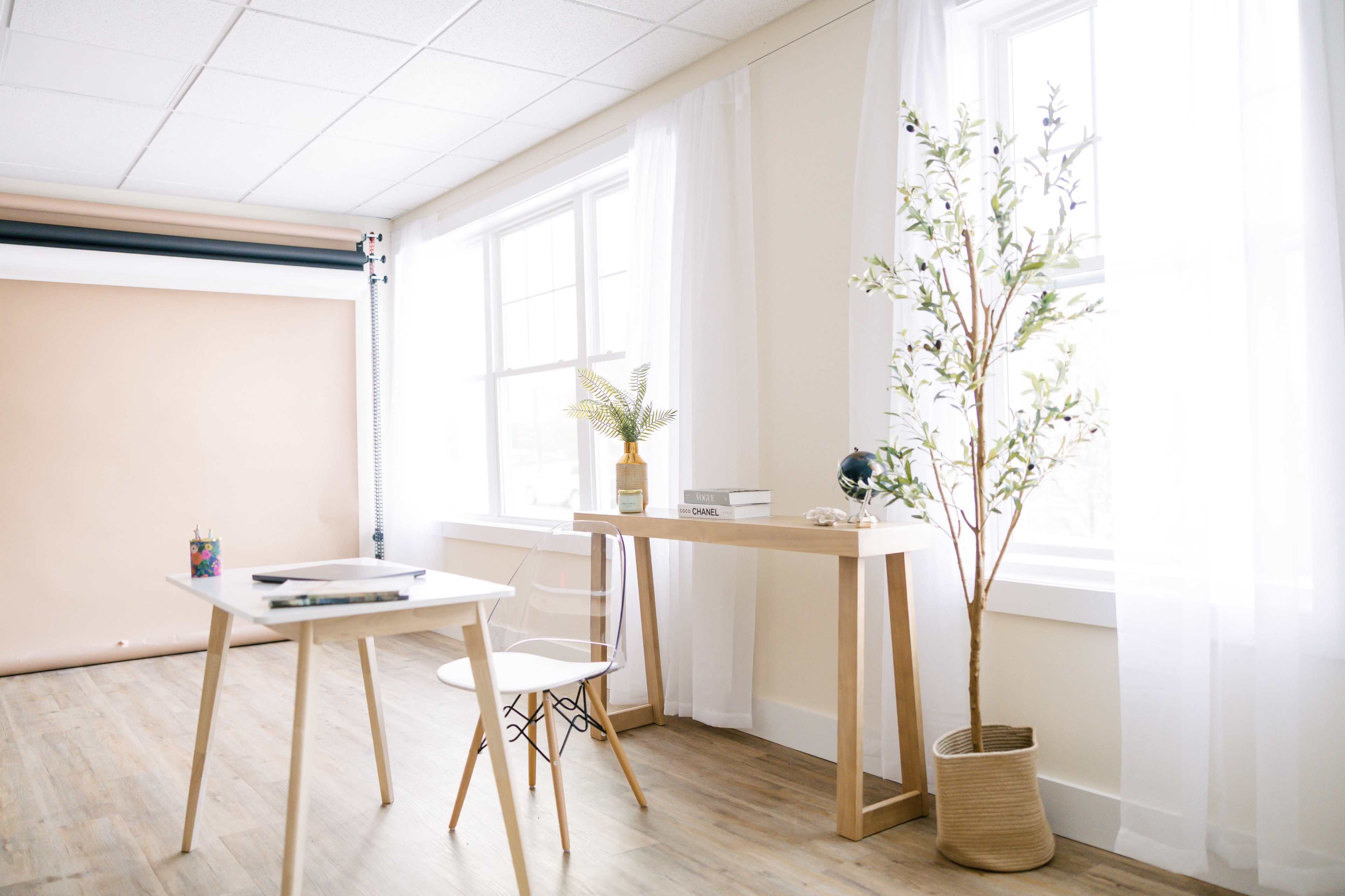 Convenient Southern NH Photo Studio Image in Windham, Windham, NH