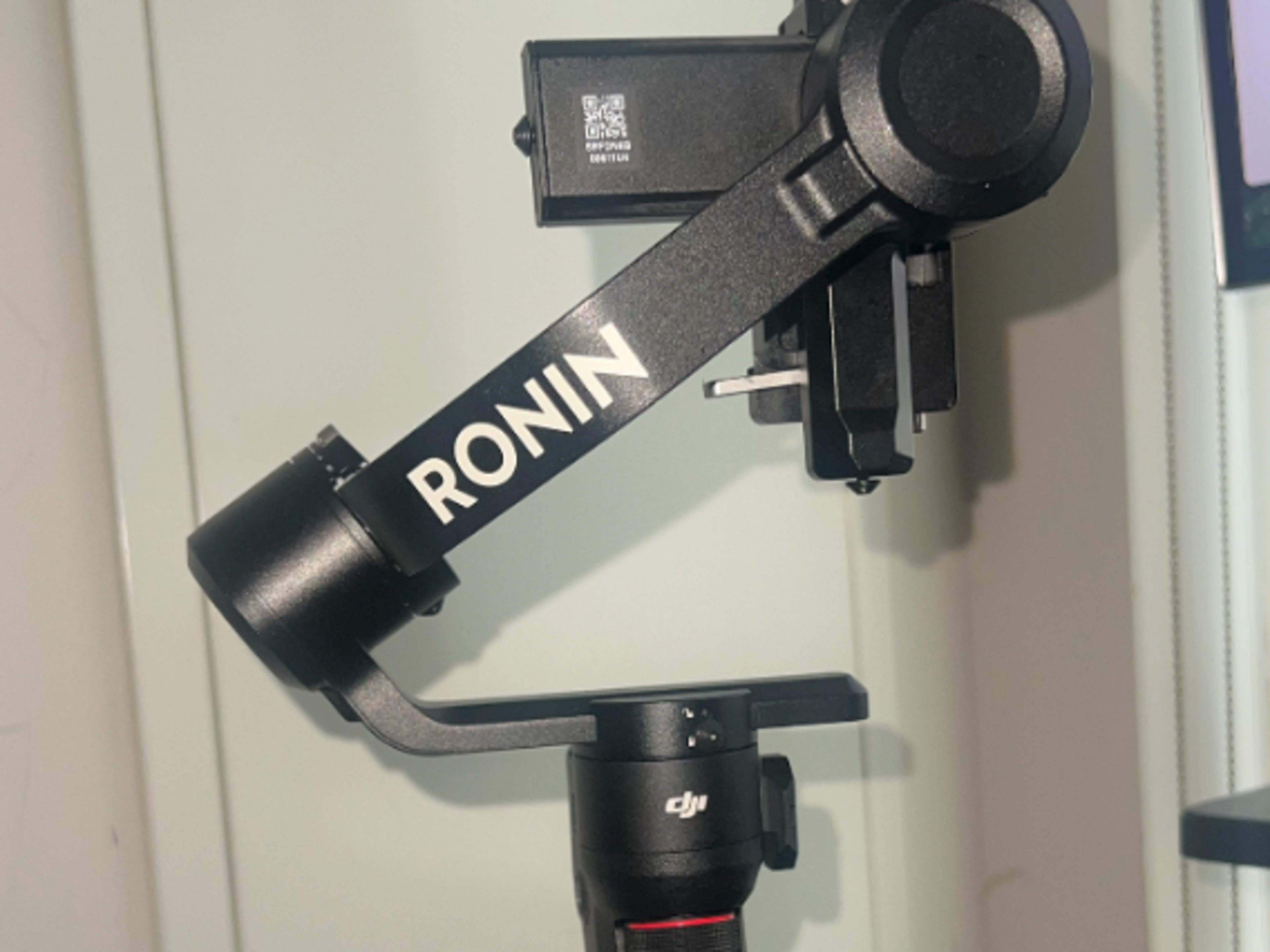 Cinema Gimbal — DJI Ronin