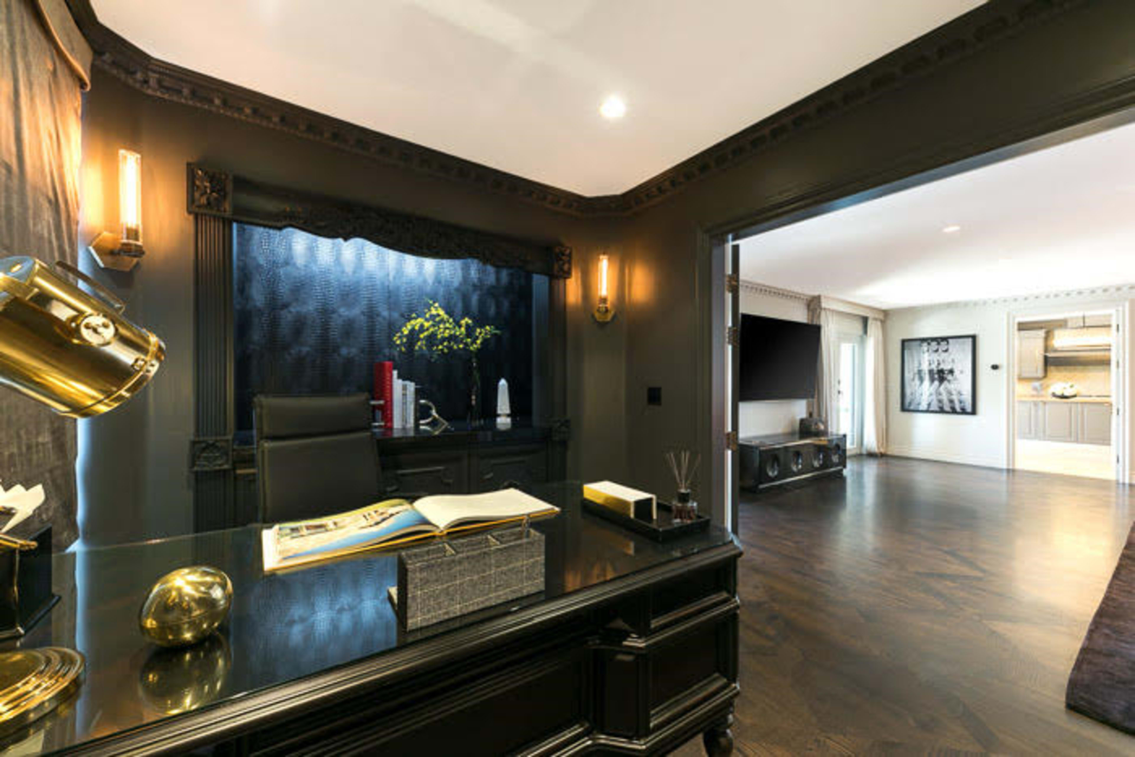 Olympia Luxe Image in Central LA, Los Angeles, CA
