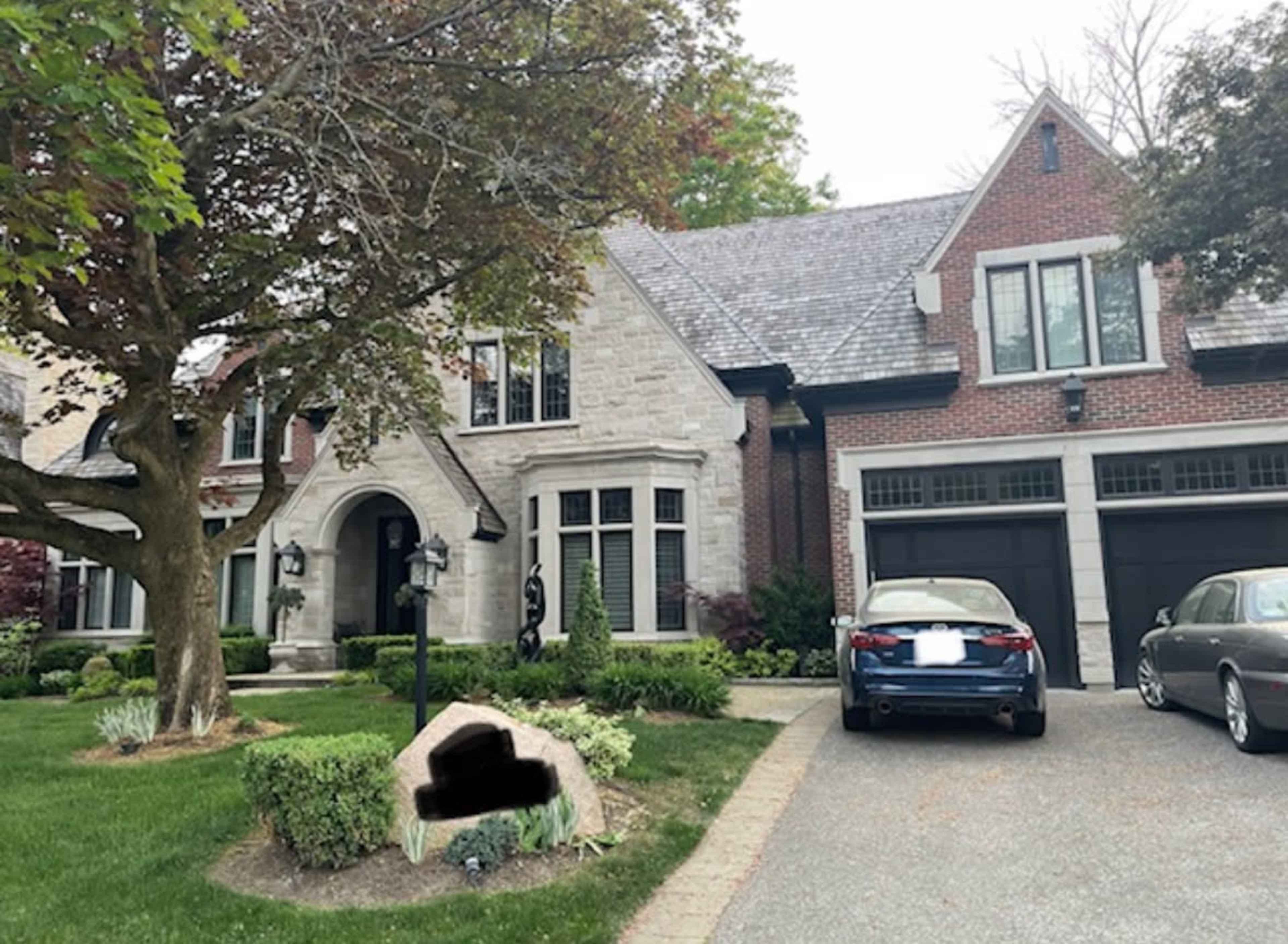 Bridle Path Mansion Image in Bridle Path-Sunnybrook-York Mills, Toronto, ON