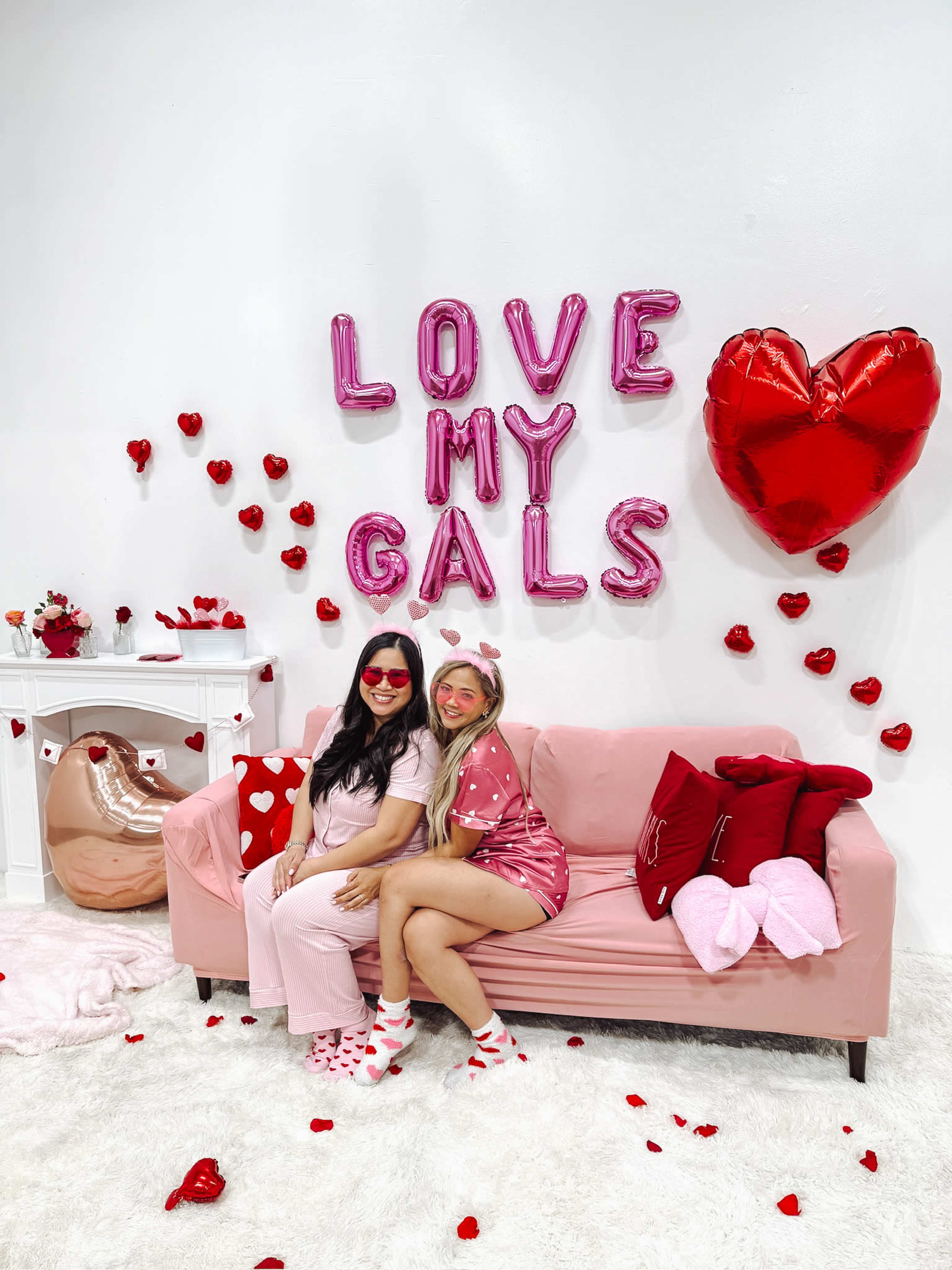 Industrial, rustic, roomy, blank space and skylight Image in Fullerton, Fullerton, CA