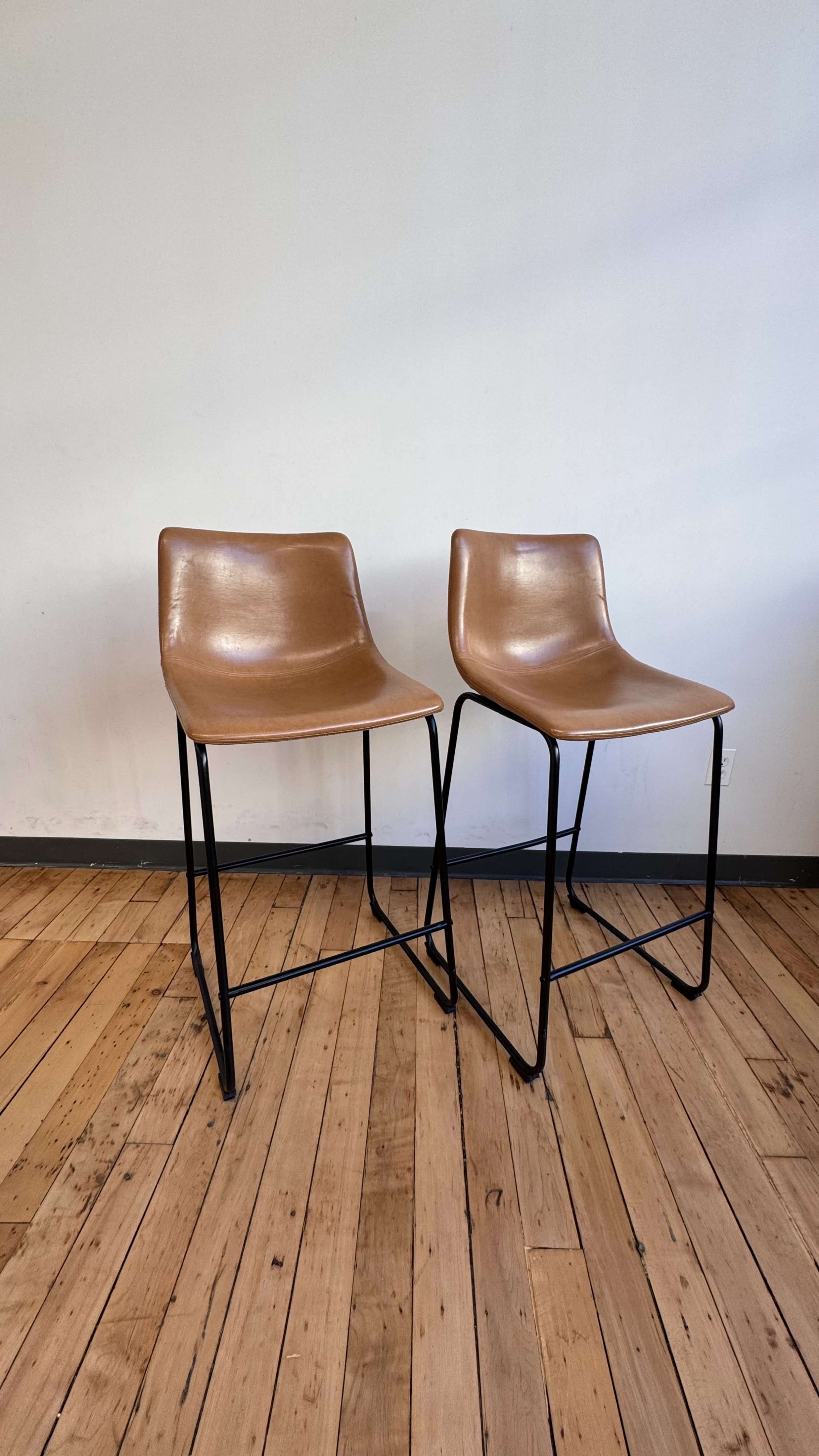 Bright Industrial studio with wood floors & photography Equipment in Downtown Brooklyn. loft, studio, dance hall Image in Sunset Park, Brooklyn, NY