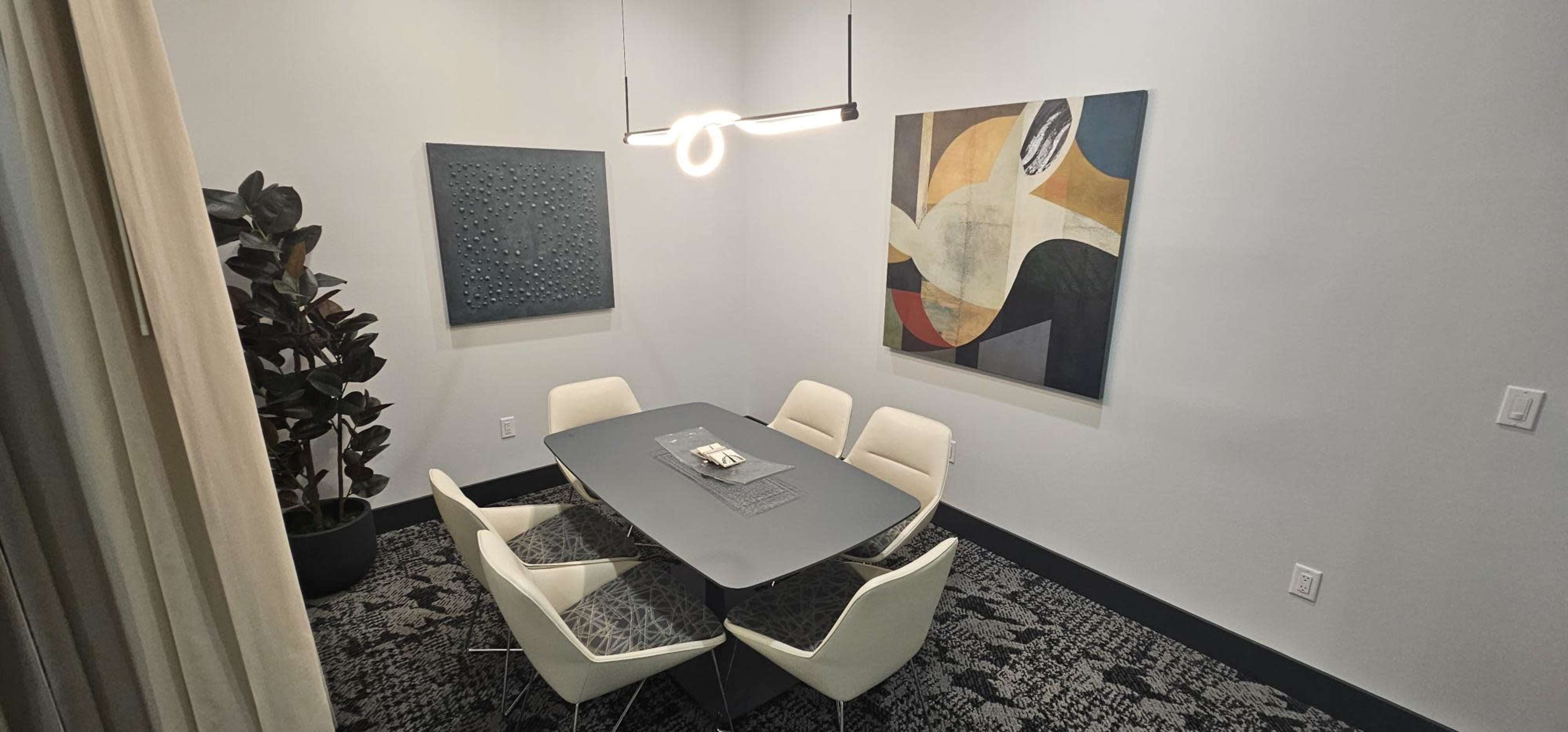 Orcas Conference Room Image in Mercer Island, Mercer Island, WA