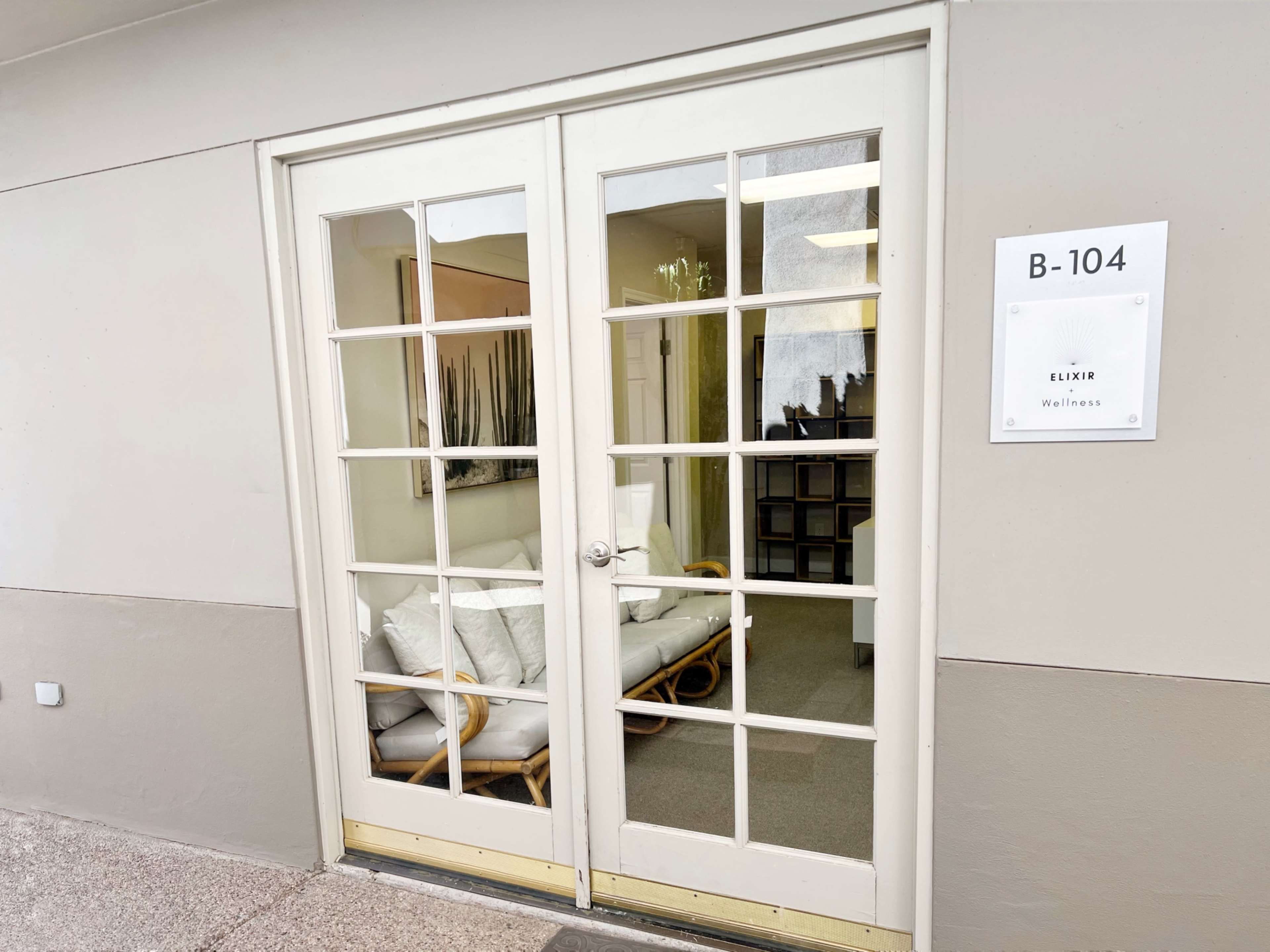 Mid-Century Modern Office Space Image in McCormick Ranch, Scottsdale, AZ