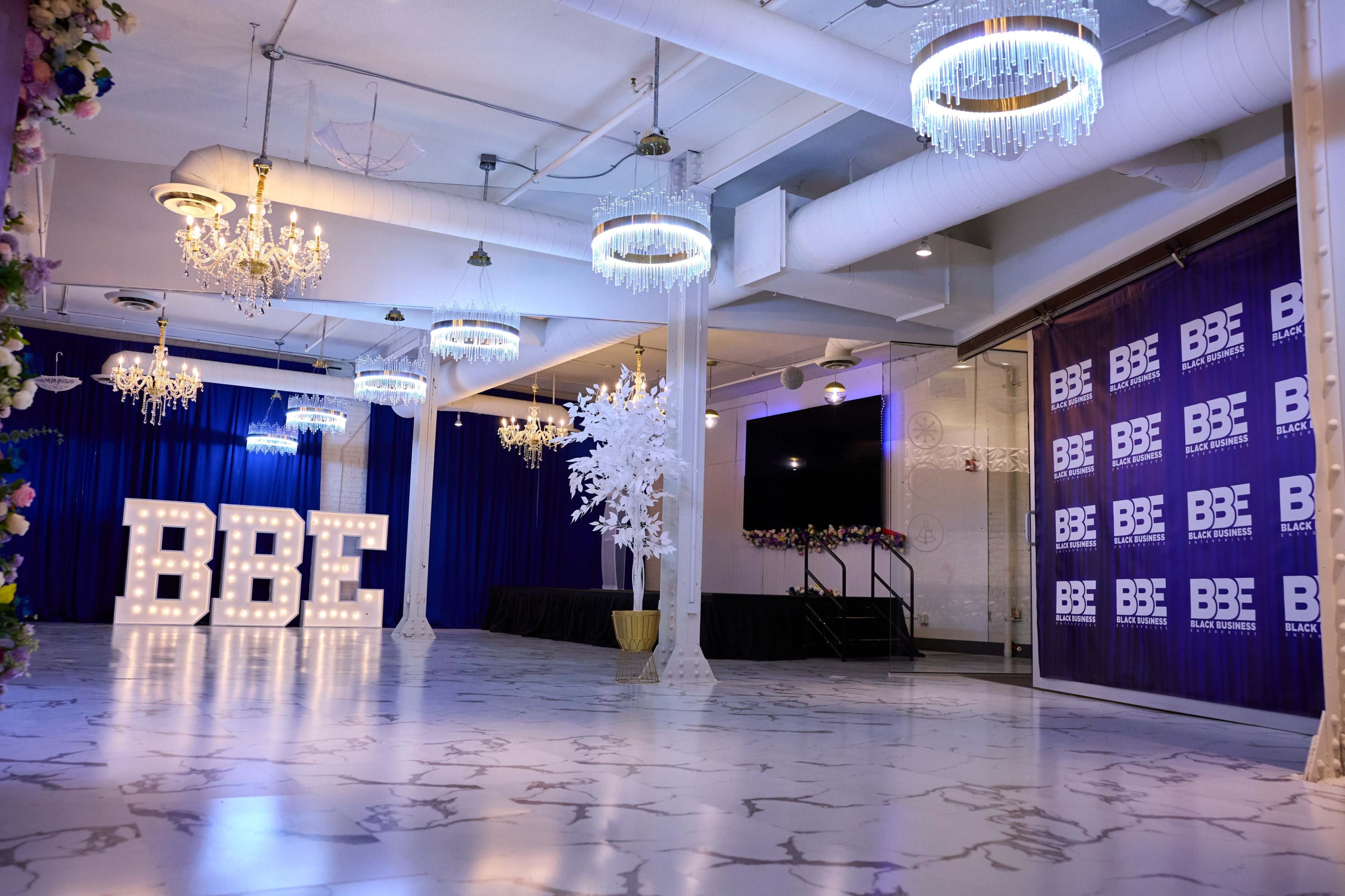 The Luxe Harmon by BBE Image in Downtown West, Minneapolis, MN