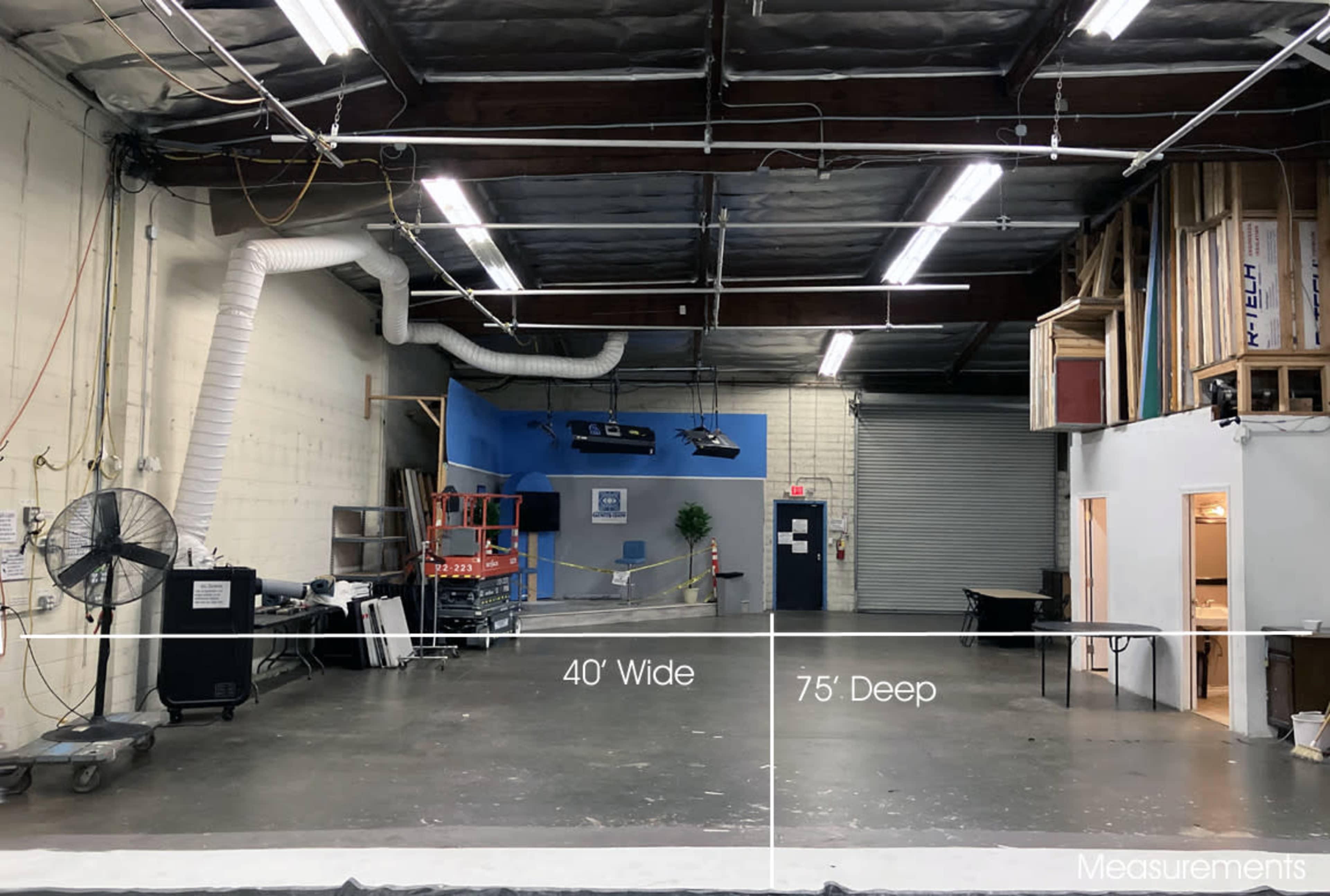 Production Studio Space with 3 Wall Cyc Image in Burbank, Burbank, CA