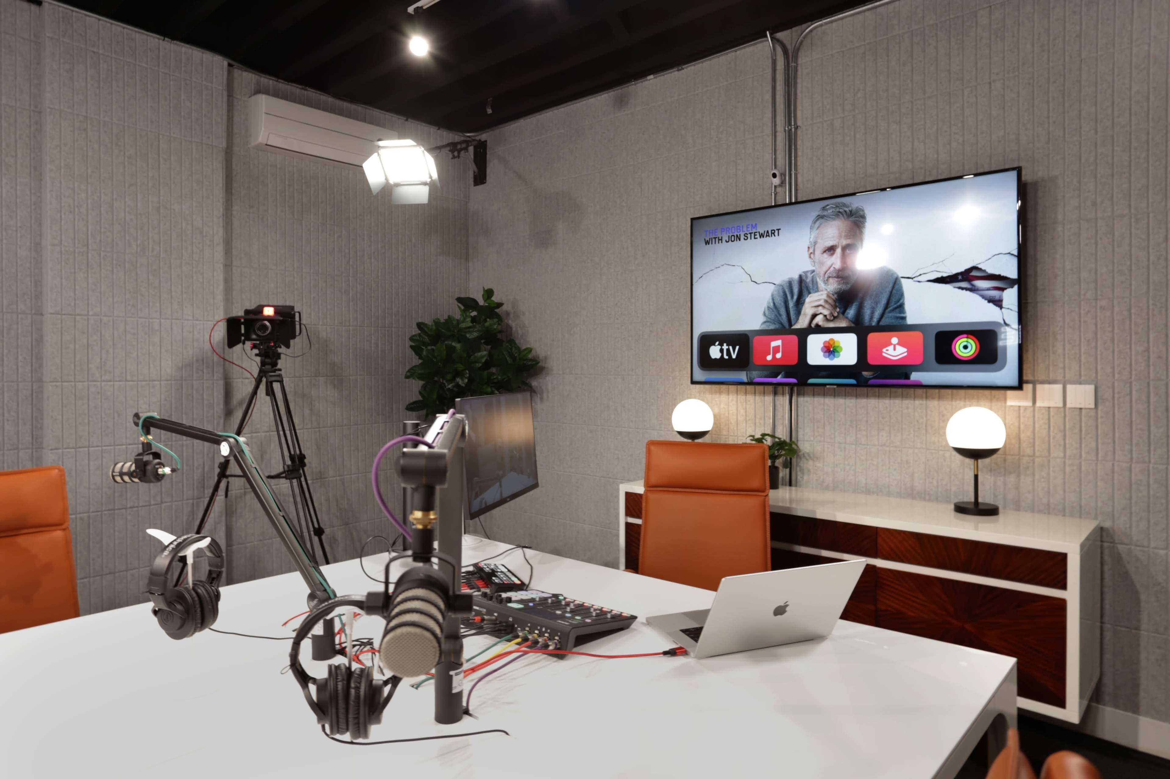 xTribe | Professional, Live Stream Podcast Studio with Acoustic Walls, Live  4K Blackmagic Studio Cameras, RodeCaster Pro. Seats up to 7., Inglewood, CA  | Off-Site | Peerspace, image size:3840x2559