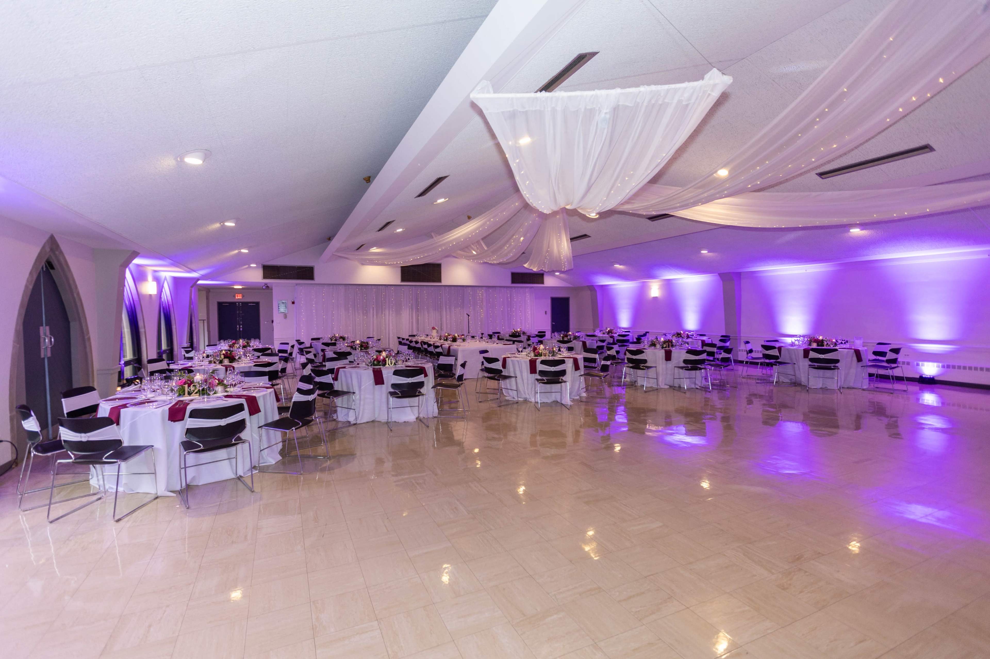 Suburban customizable event space Image in Maine Township, Park Ridge, IL