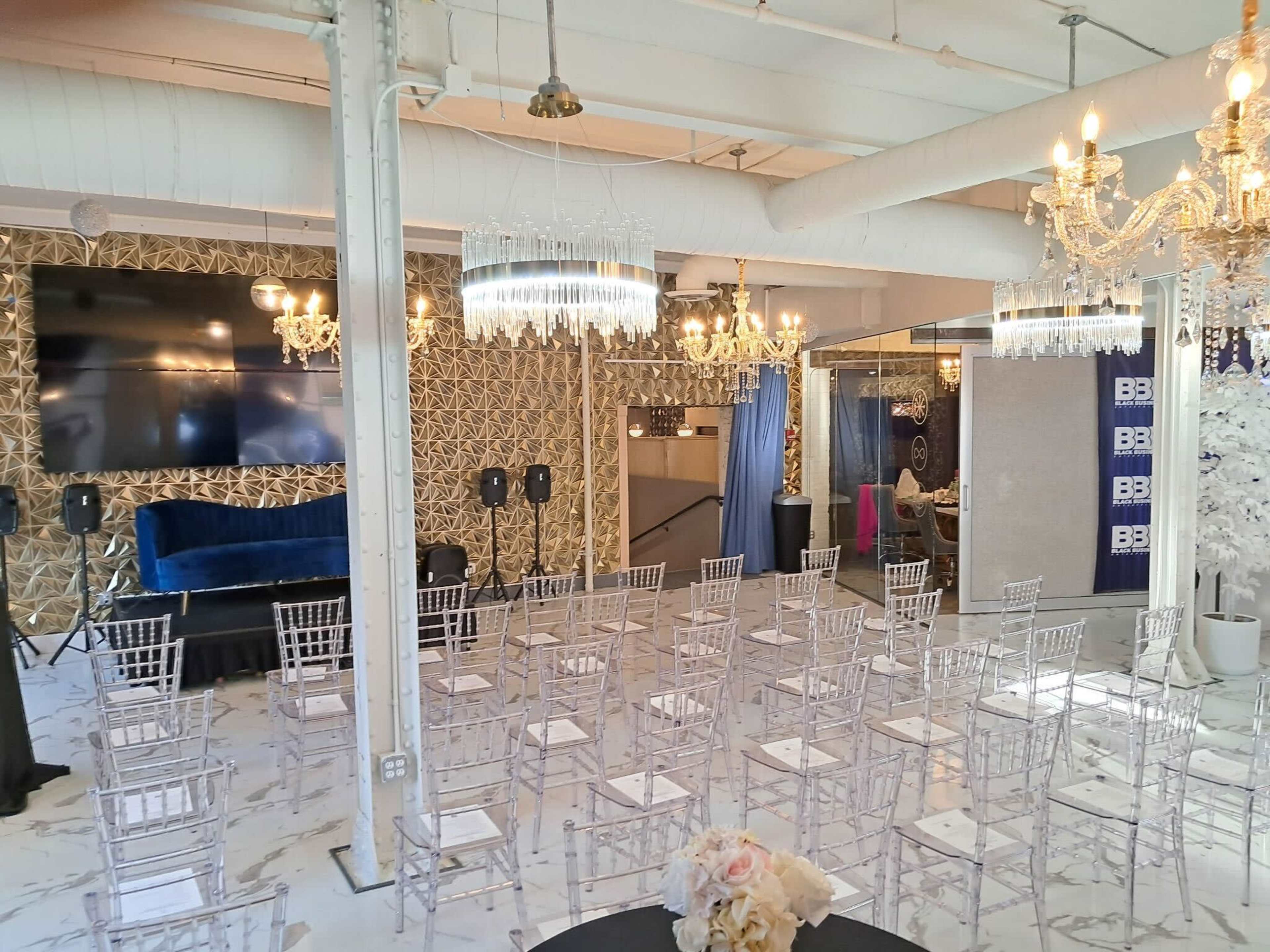 Elegant Downtown Minneapolis Event Space | Baby Showers, Birthdays, Meetings & Celebrations Image in Downtown West, Minneapolis, MN