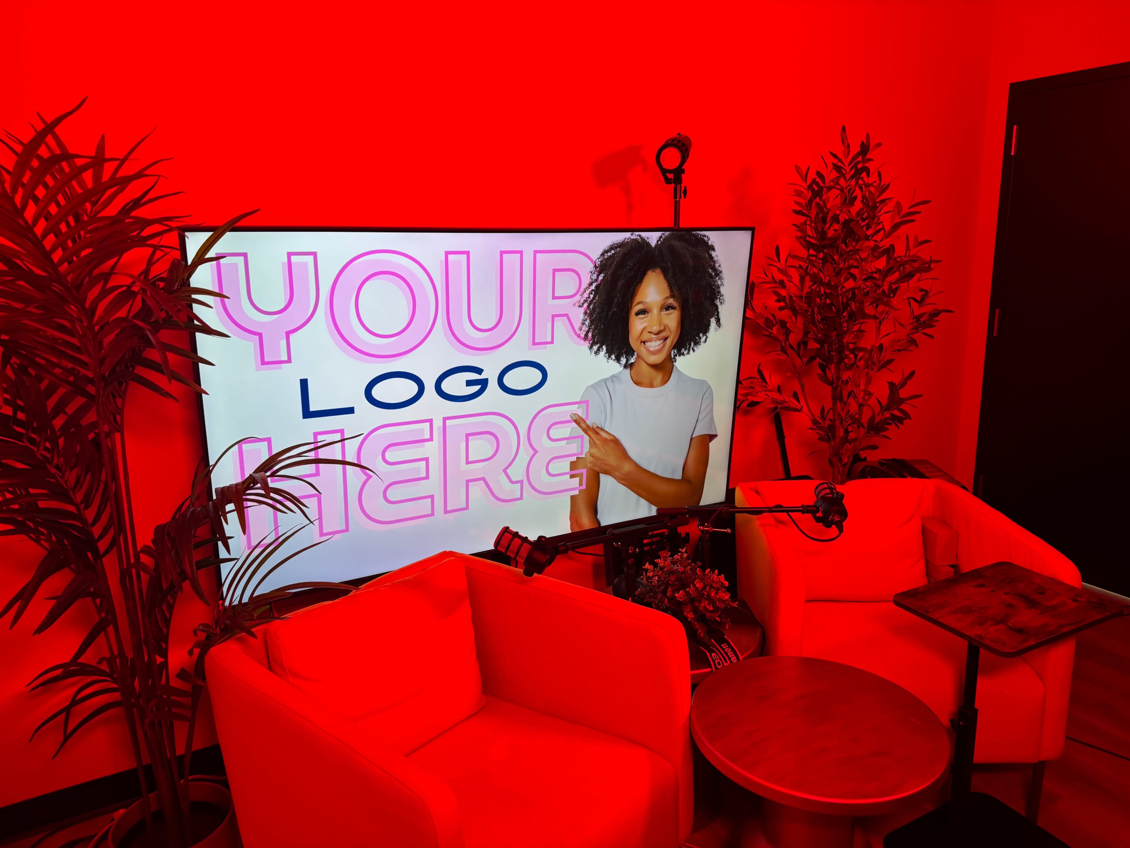 Cozy TV Studio Image in Glen Burnie, Glen Burnie, MD