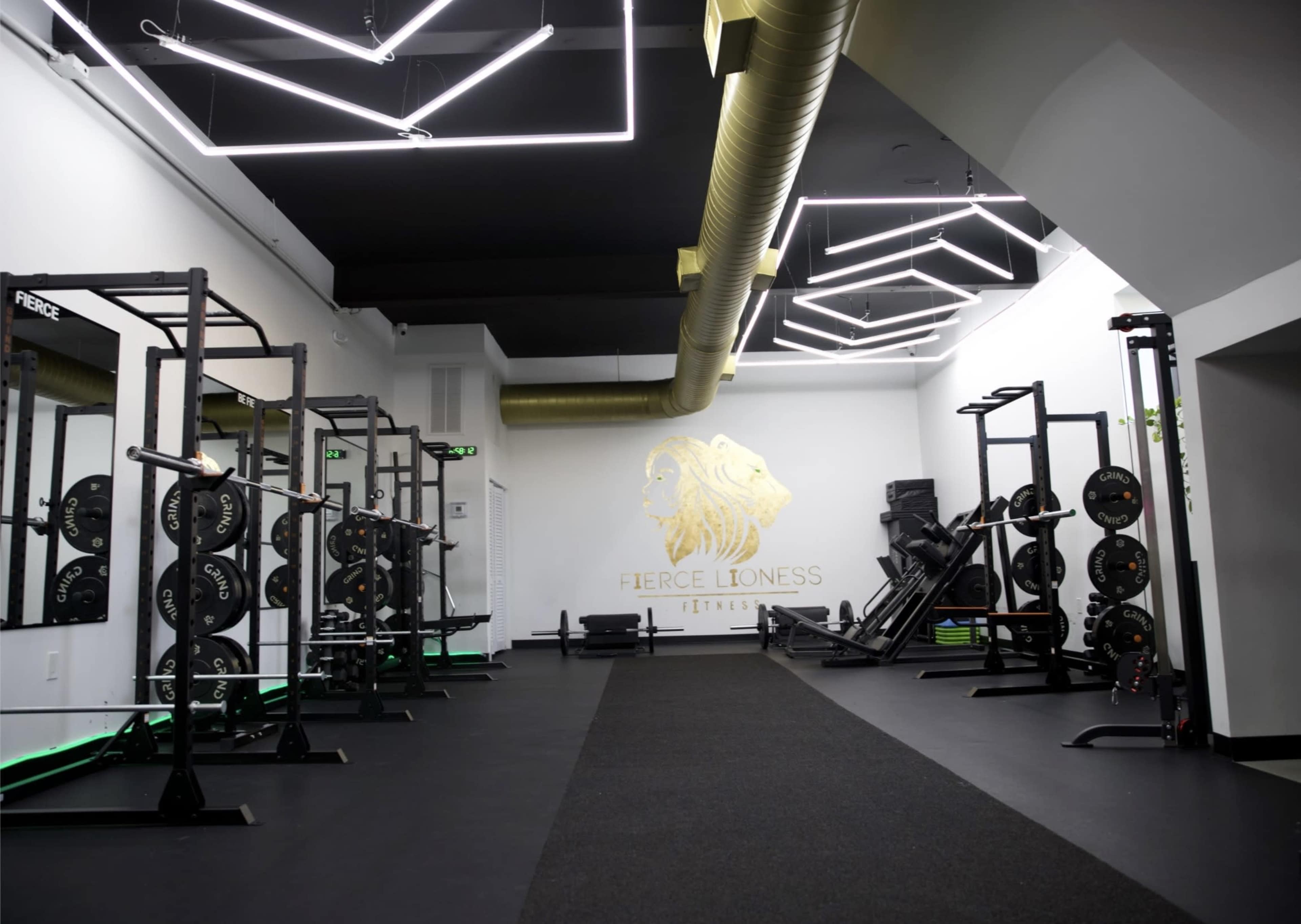 Urban Industrial Gym Studio with Spacious Layout and Sleek Aesthetic Image in Linden, Linden, NJ