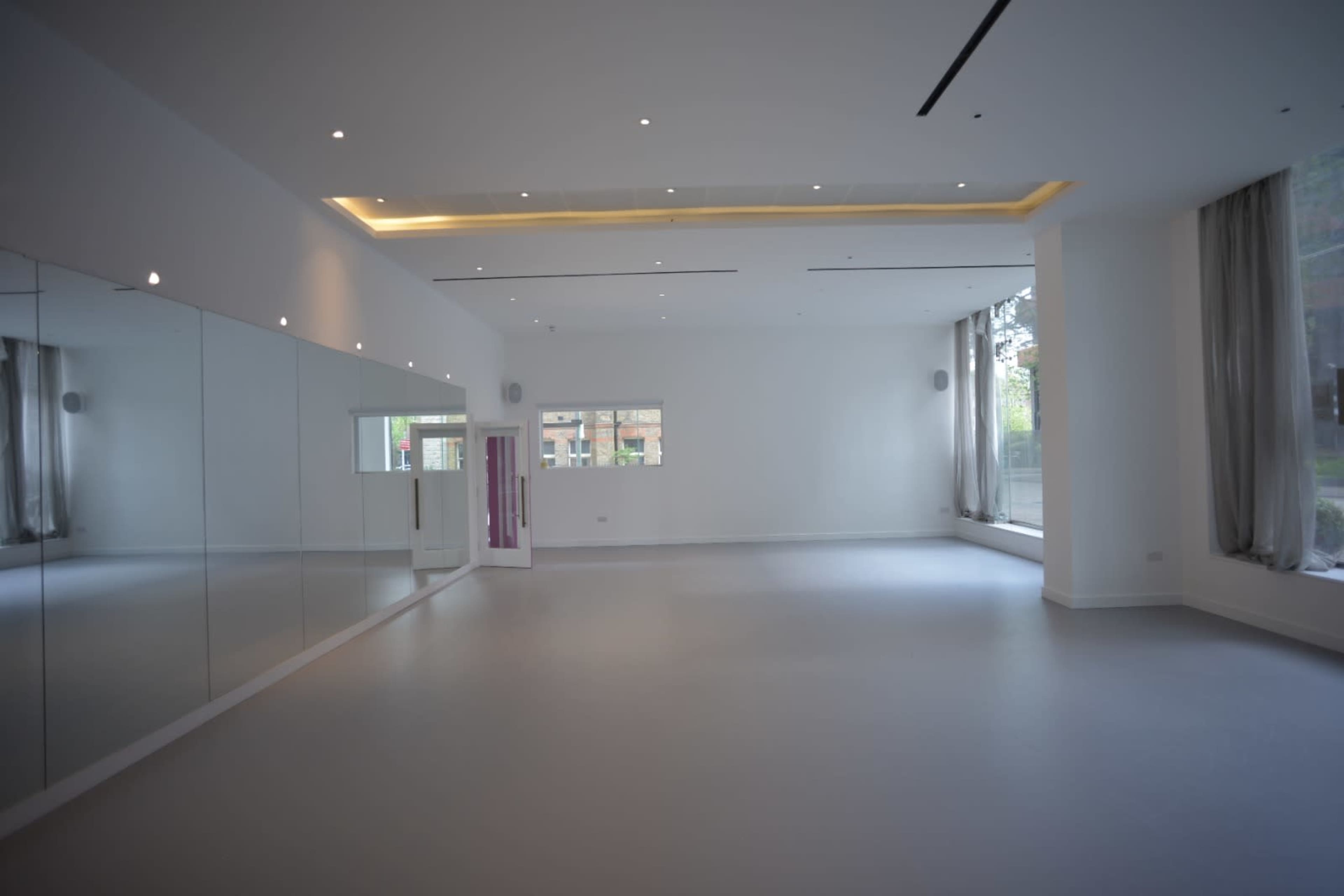 Studio Lux - Large Dance Studio With Natural Light Image in Ealing, Ealing, London, ENG
