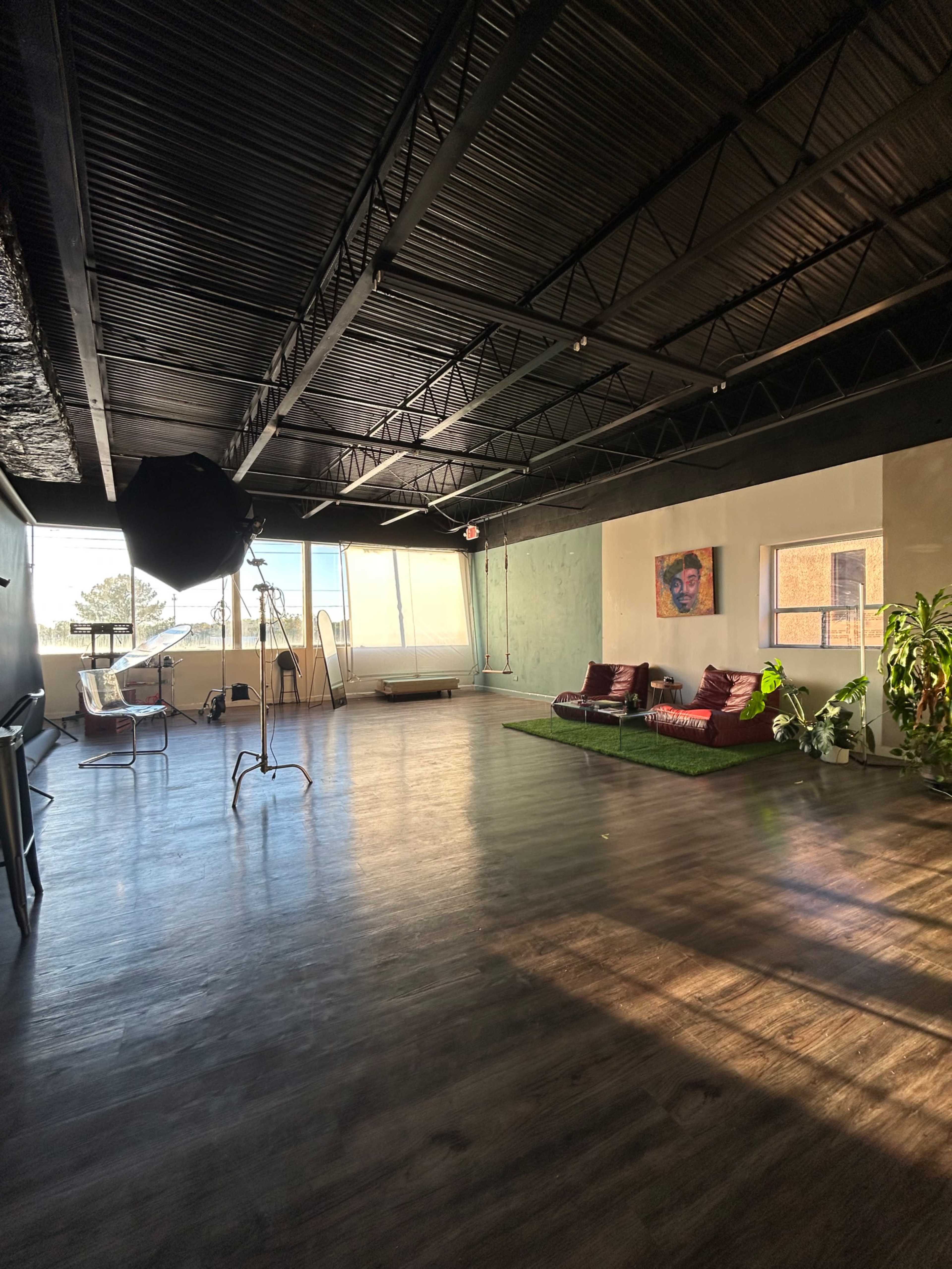 Photography/Multi purpose/ Loft Style/ Studio space Image in Smyrna, smyrna, GA