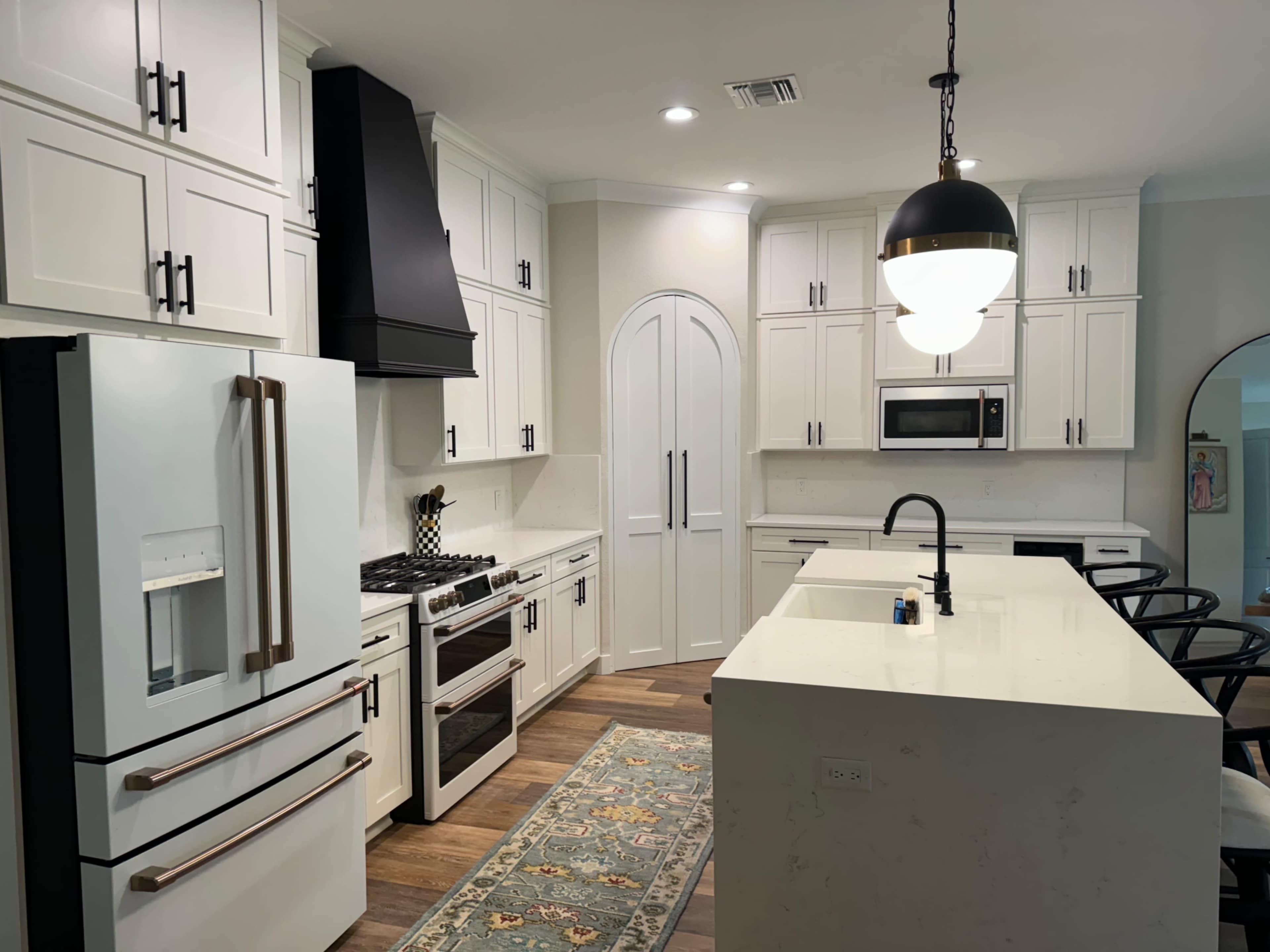 Classic Modern Kitchen Space Image in Northwest Tampa, Tampa, FL