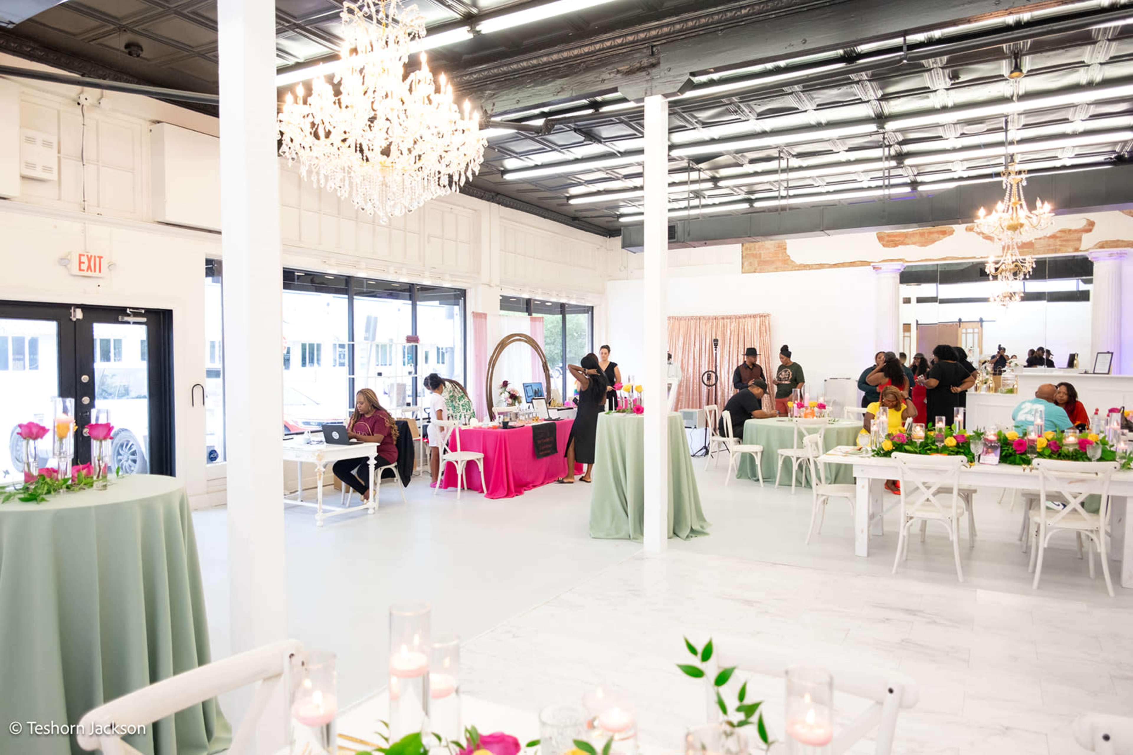 Affordable Wedding and Reception Venue Image in Fort Worth, Fort Worth, TX