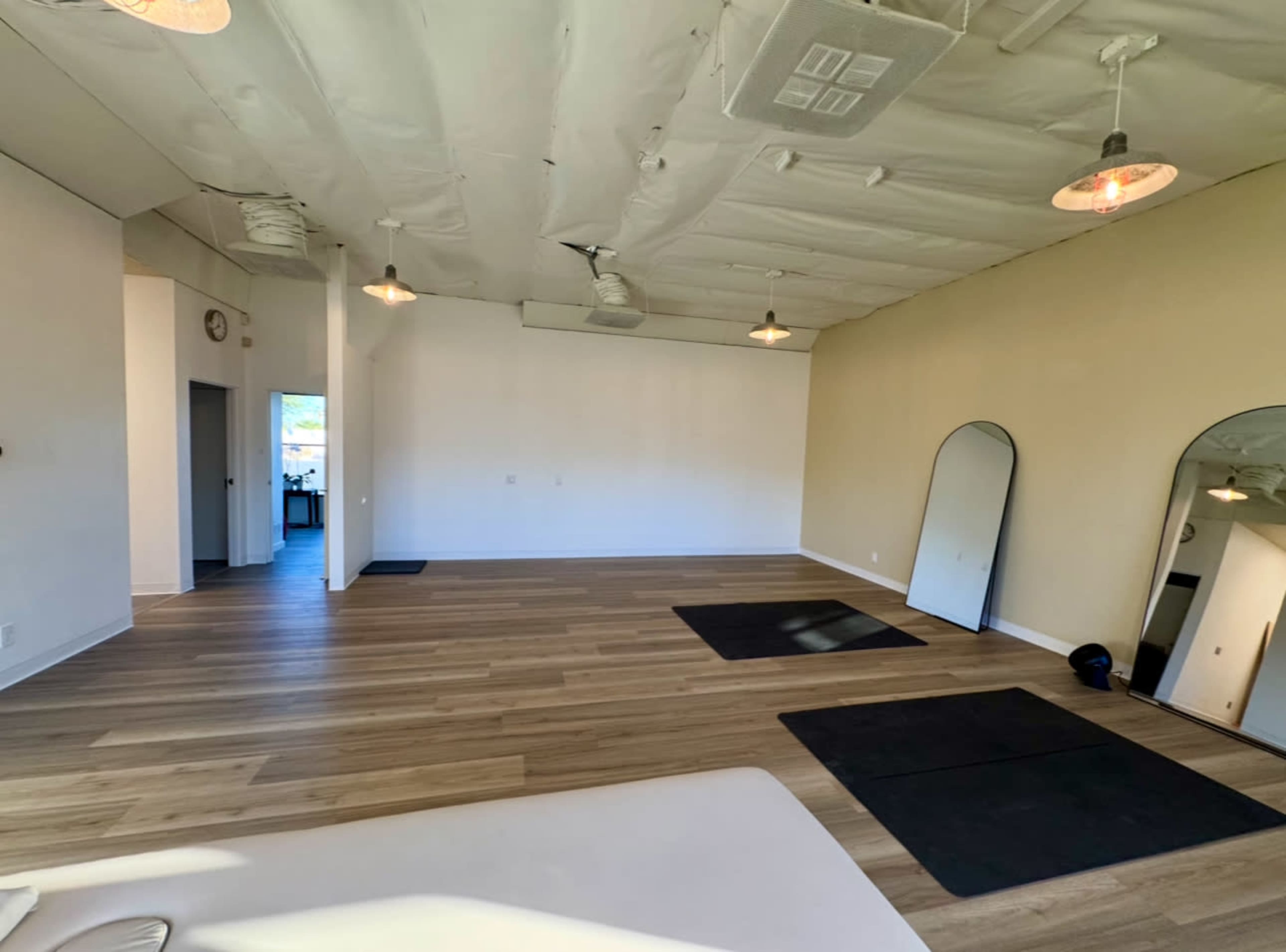 🌿 🎥 Modern Light-Filled Studio in Palm Desert — Ideal for Yoga, Workshops & Content Creation Image in Palm Desert, Palm Desert, CA