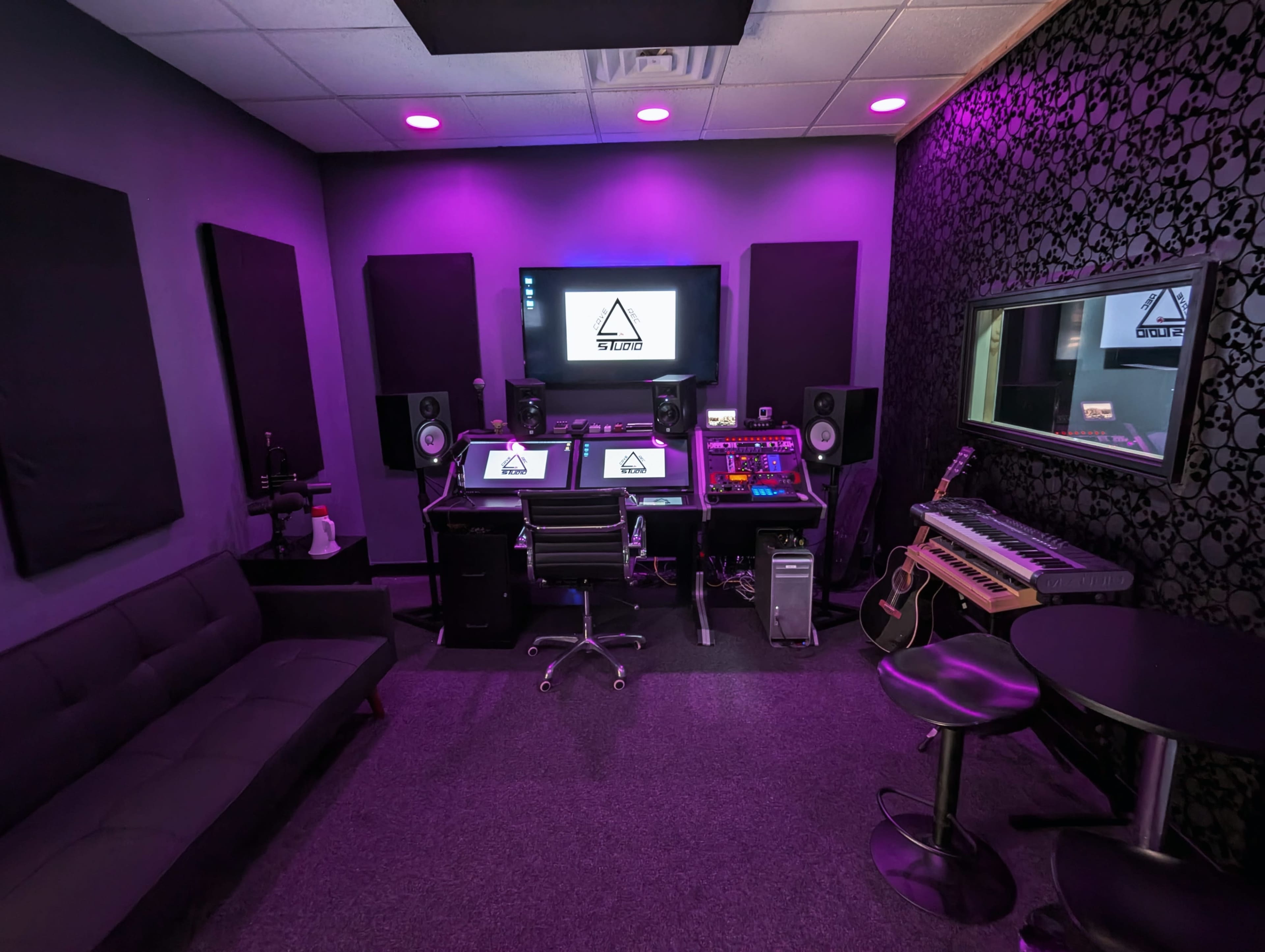State of the Art Recording Studio in Downtown Las Vegas Image in Paradise, Las Vegas, NV