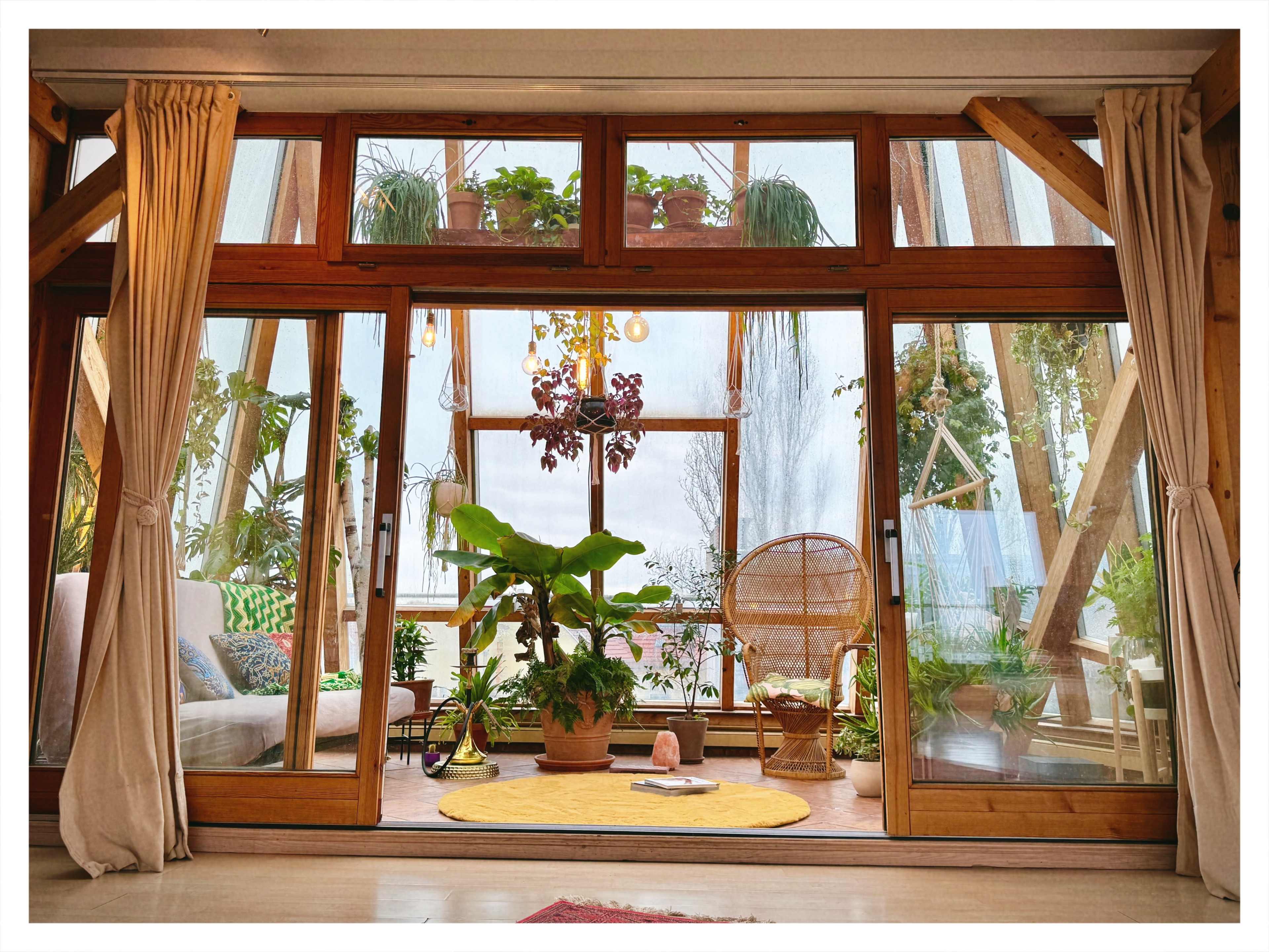 XXL Penthaus Wohnung mit Greenhouse und Yogaroom 400m2 Image in Wedding, Berlin, 