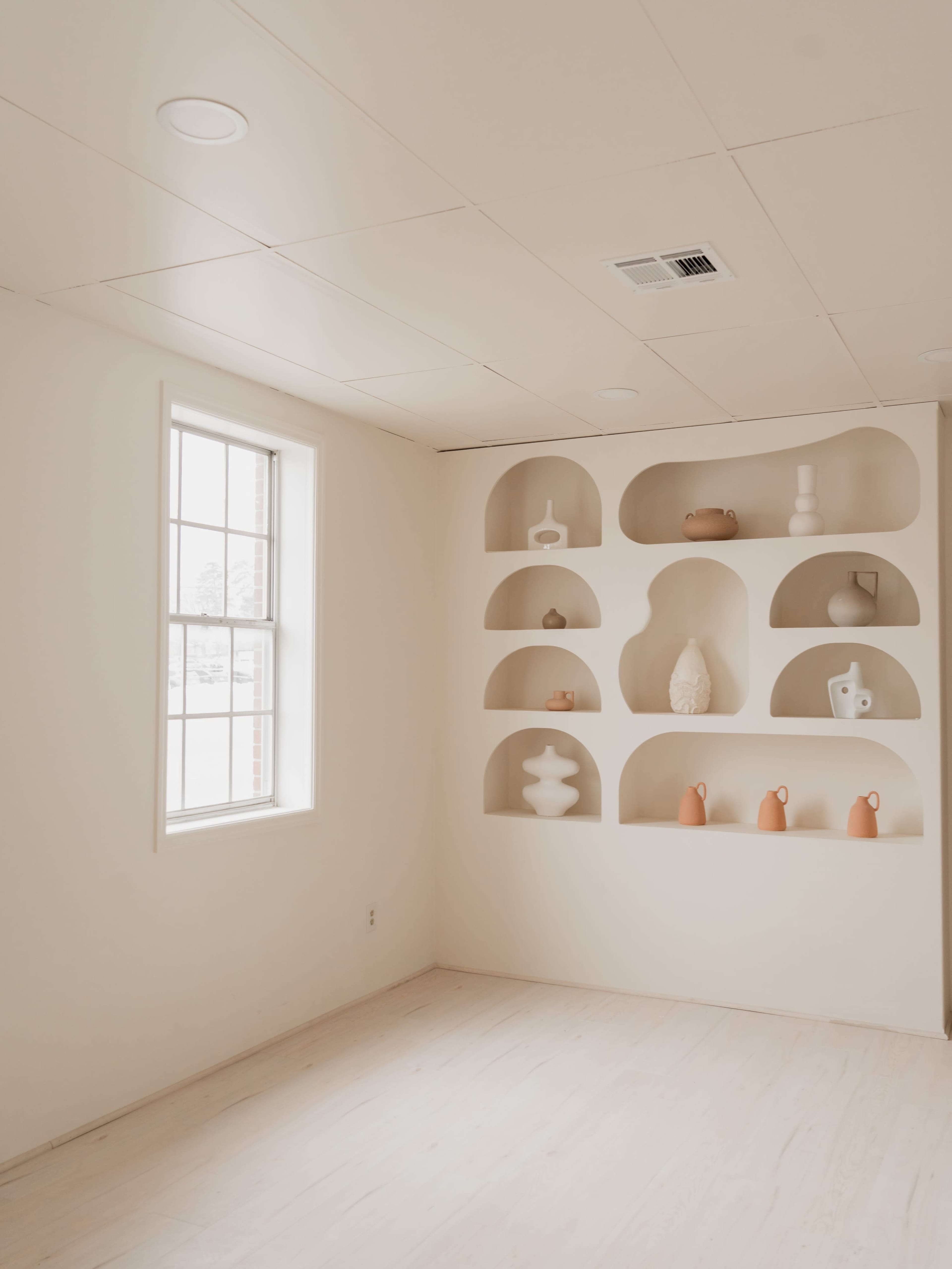 High-End Mediterranean-Inspired Studio for Elevated Shoots Image in Rosewood, Greensboro, NC