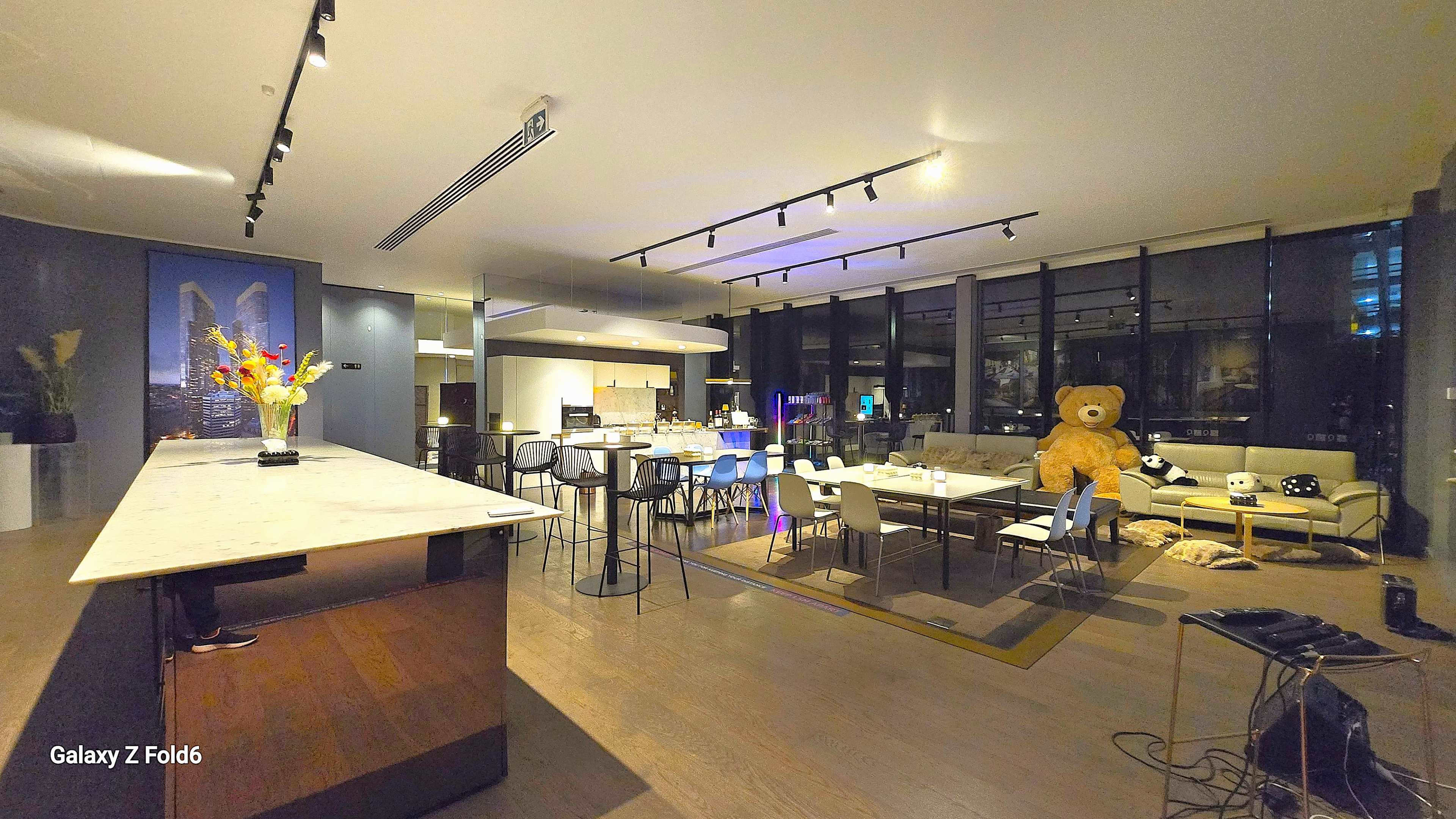 Top-tier party/event venue in Melbourne CBD – 250㎡ luxurious space with KTV available for hourly rental! Image in Melbourne CBD, Melbourne, VIC