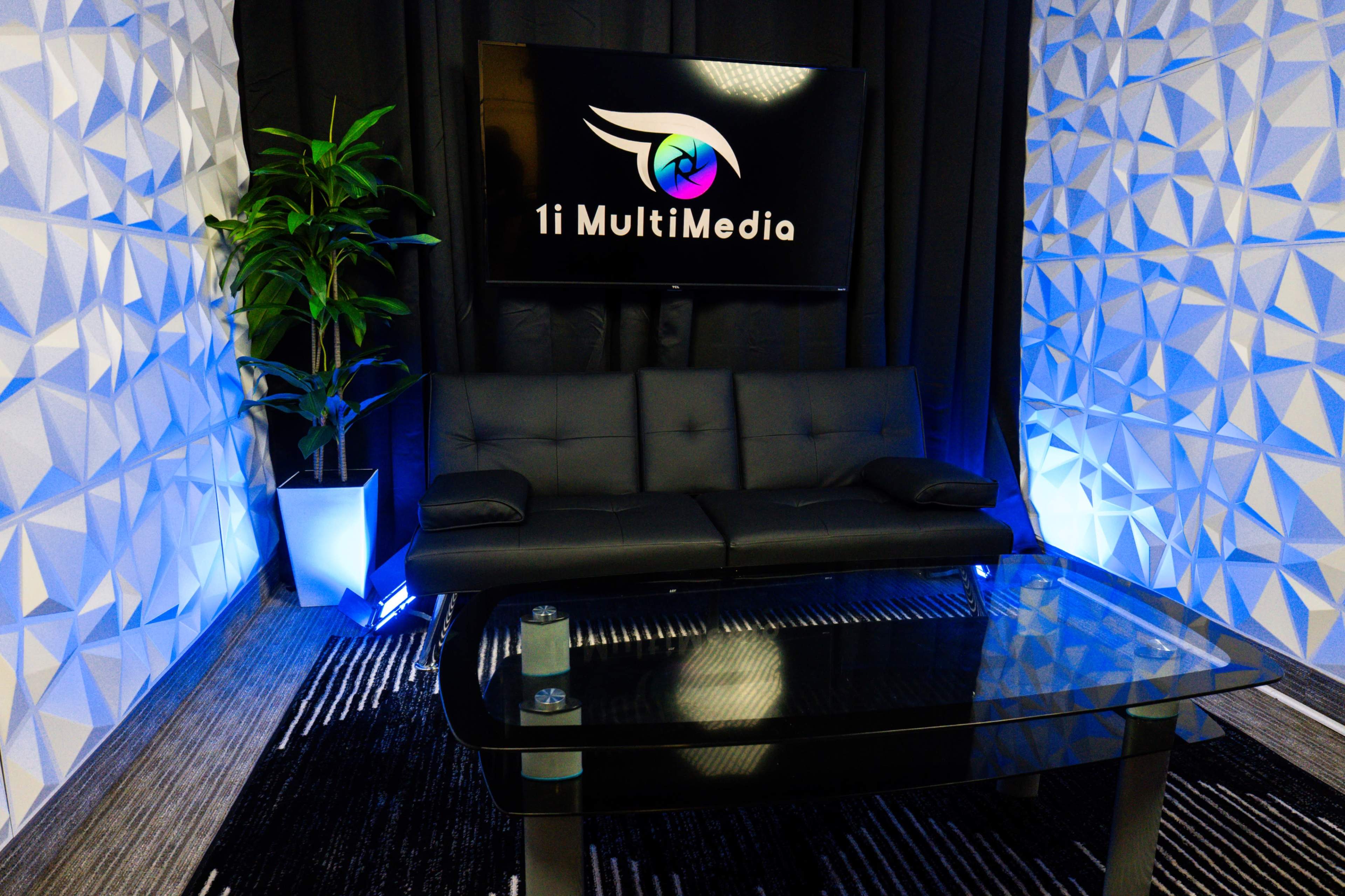 Podcast Studio Near Galleria Image in Dallas International District, Dallas, TX