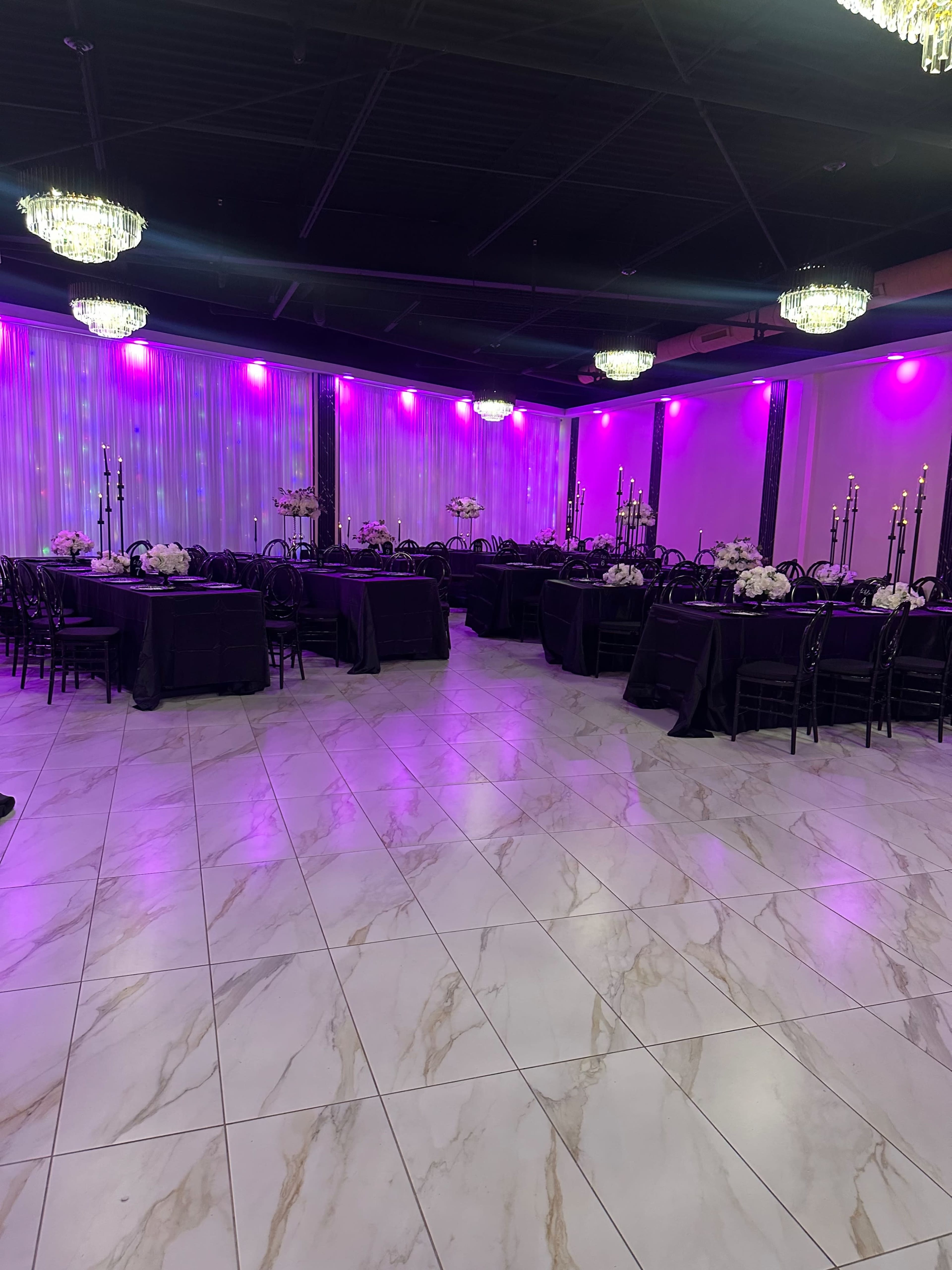 My Party Room Image in Maine Township, Niles, IL