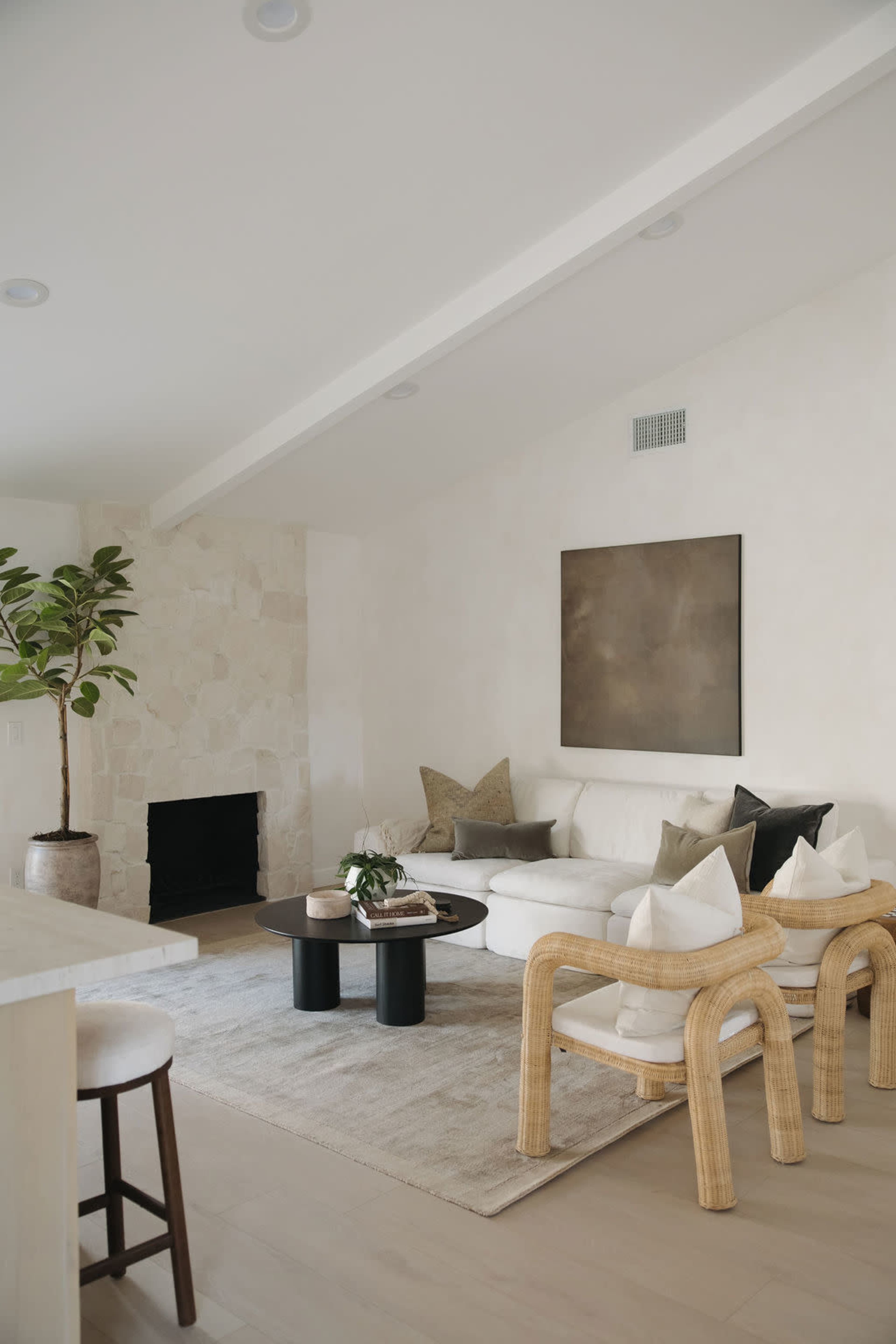 Organic Textures Limewash Home with Chef's Kitchen & Natural Light Image in Fire Mountain, OCEANSIDE, CA