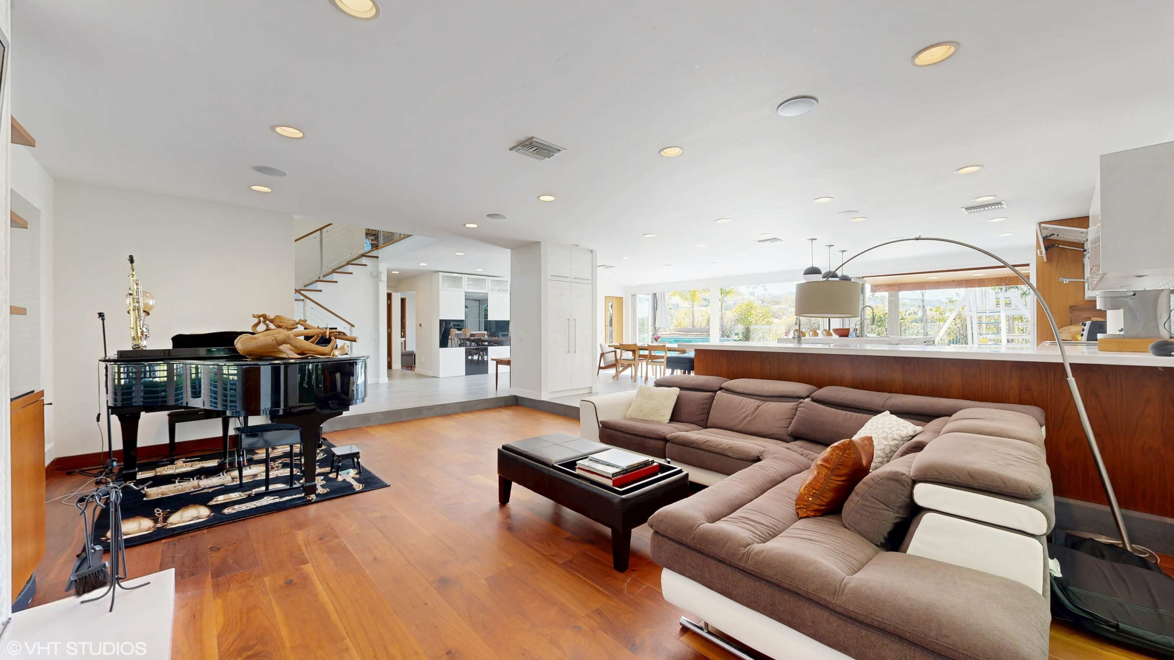 Modern Estate Home - Santa Monica Mountains Image in Encino, Encino, CA