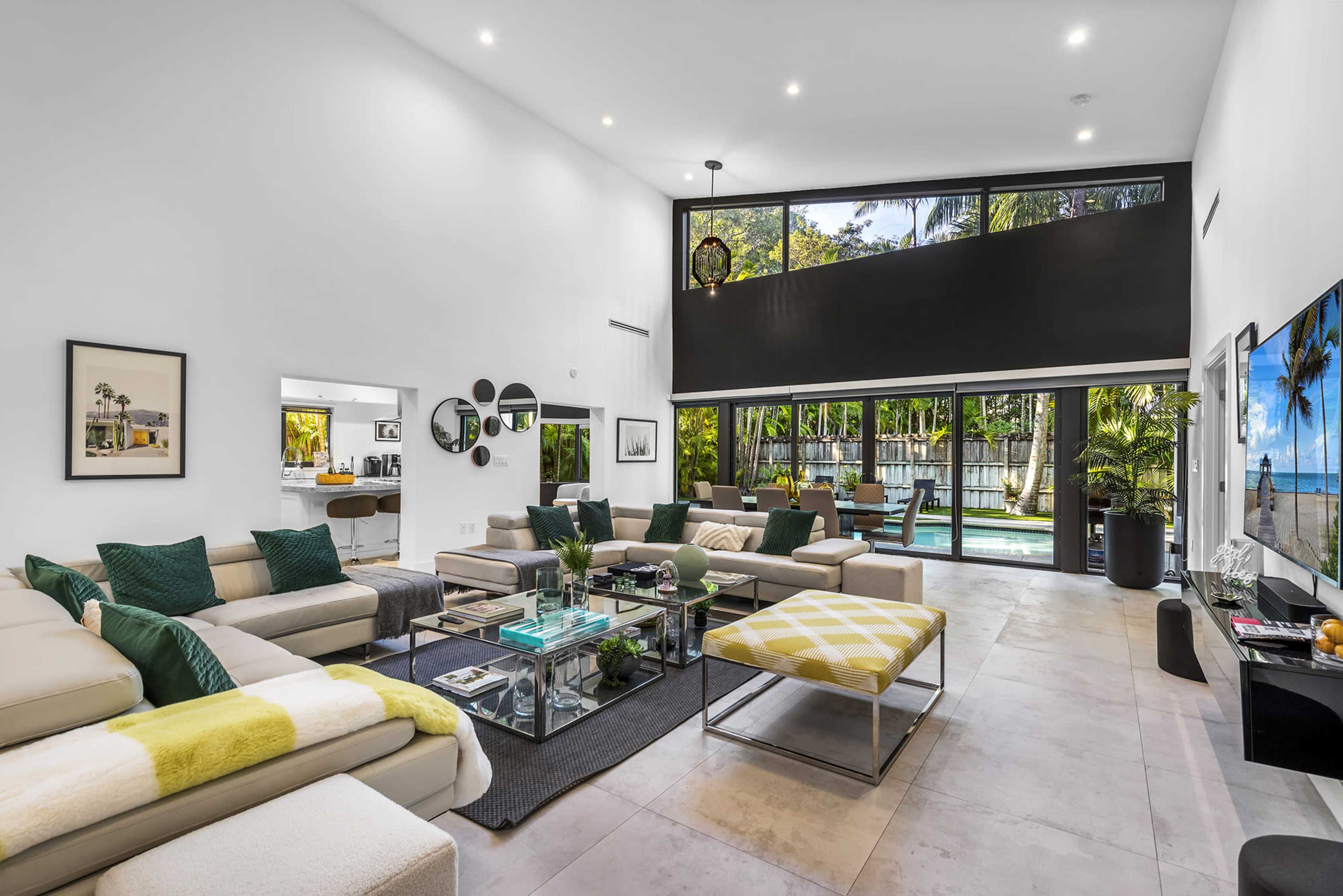 Solis Retreat Image in Coconut Grove, Miami, FL
