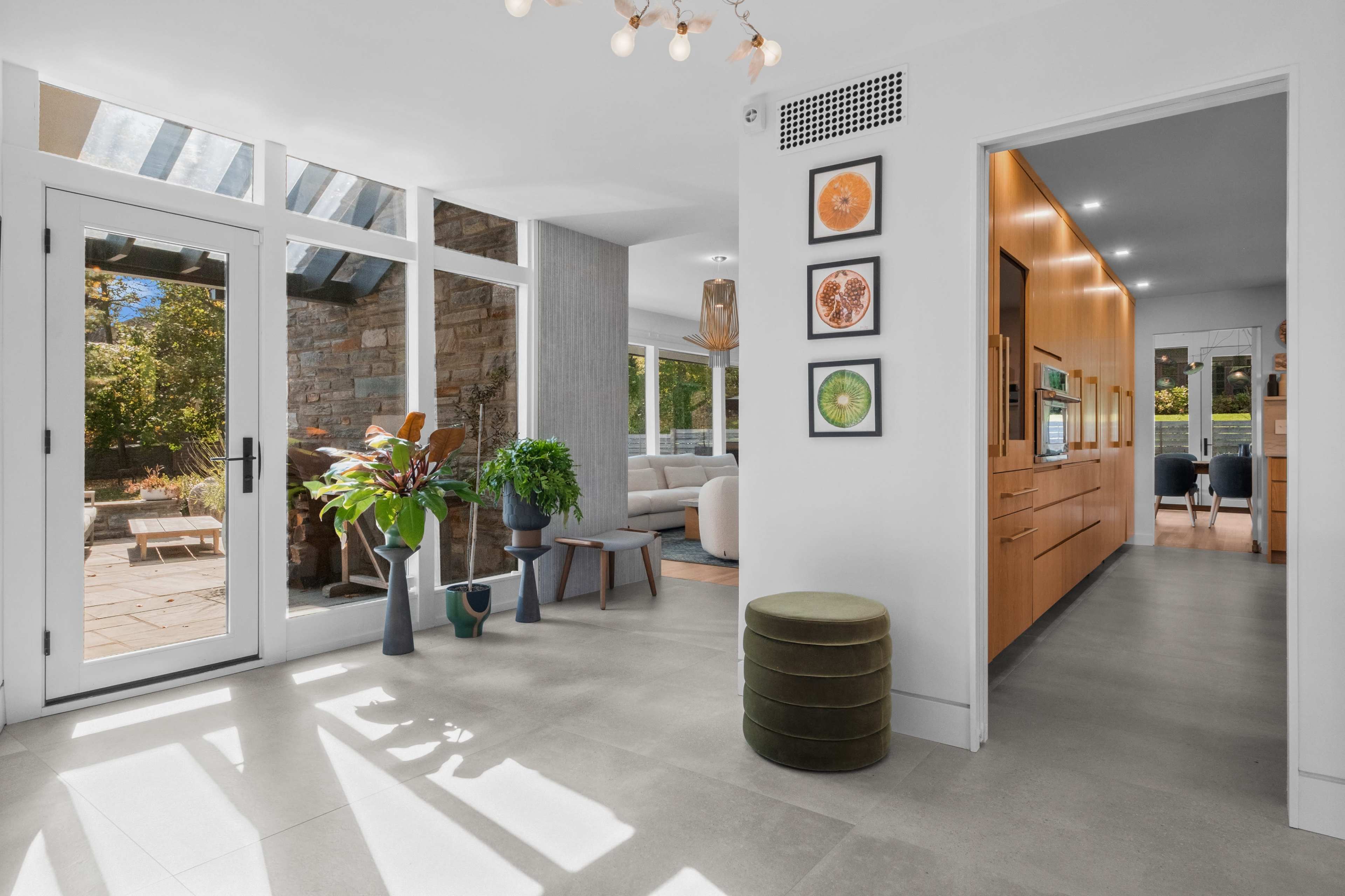 Light-Drenched Mid Century Home with Architectural Elegance and Open Views Image in Lower Merion Township, Wynnewood, PA