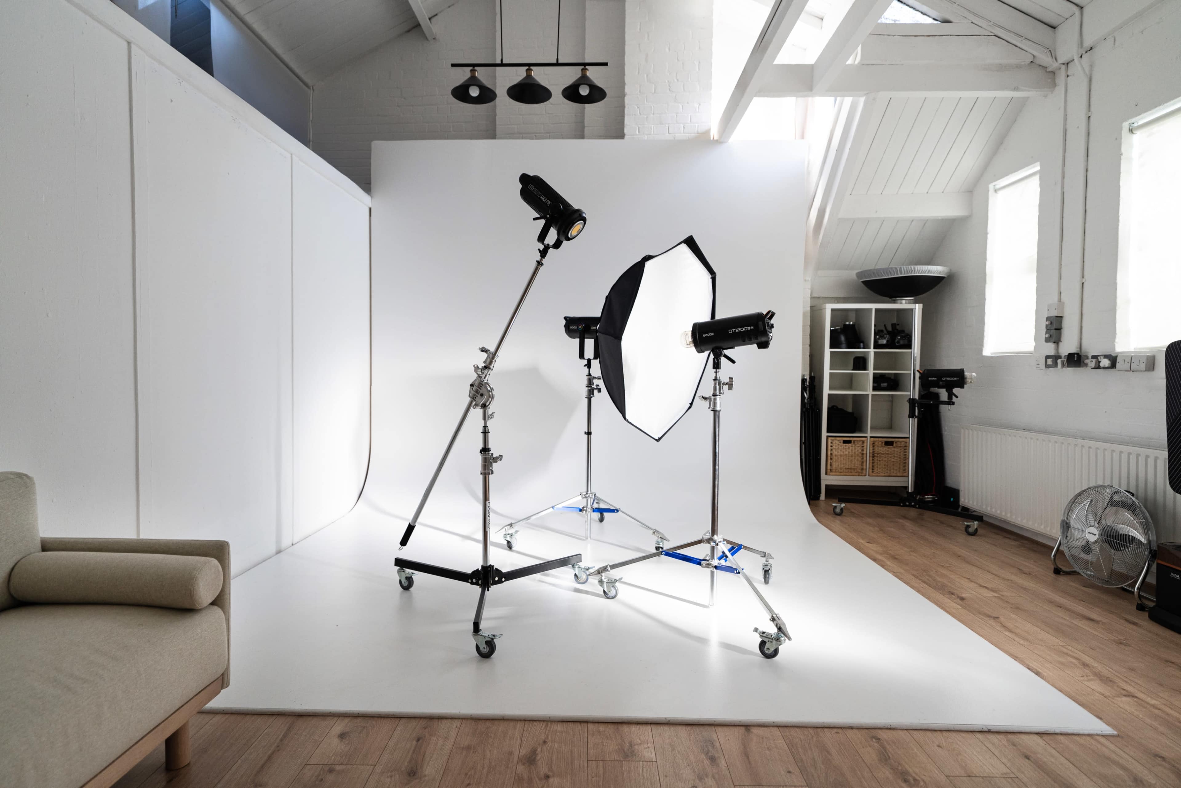 Brixton Photo studio with cyclorama Image in Lambeth, Lambeth, London, ENG