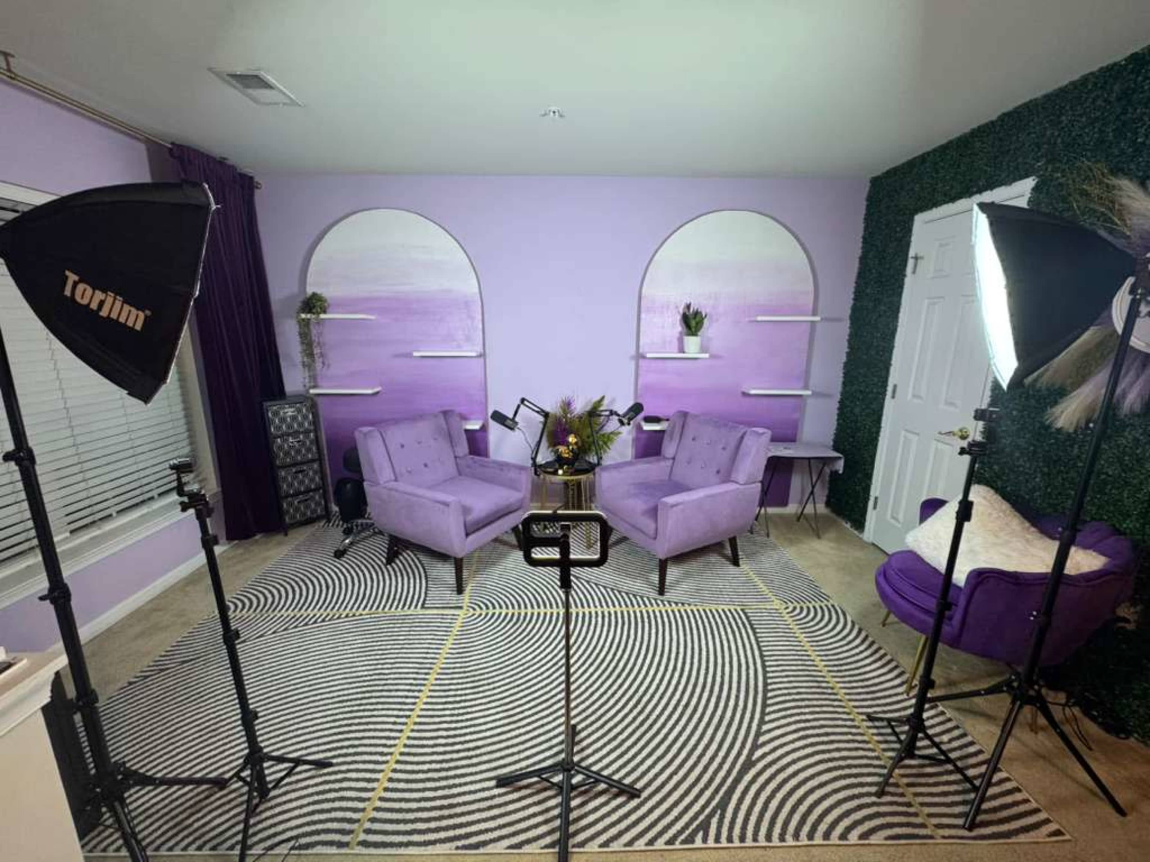 The Purple Room Image in South Laurel, Beltsville, MD, MD