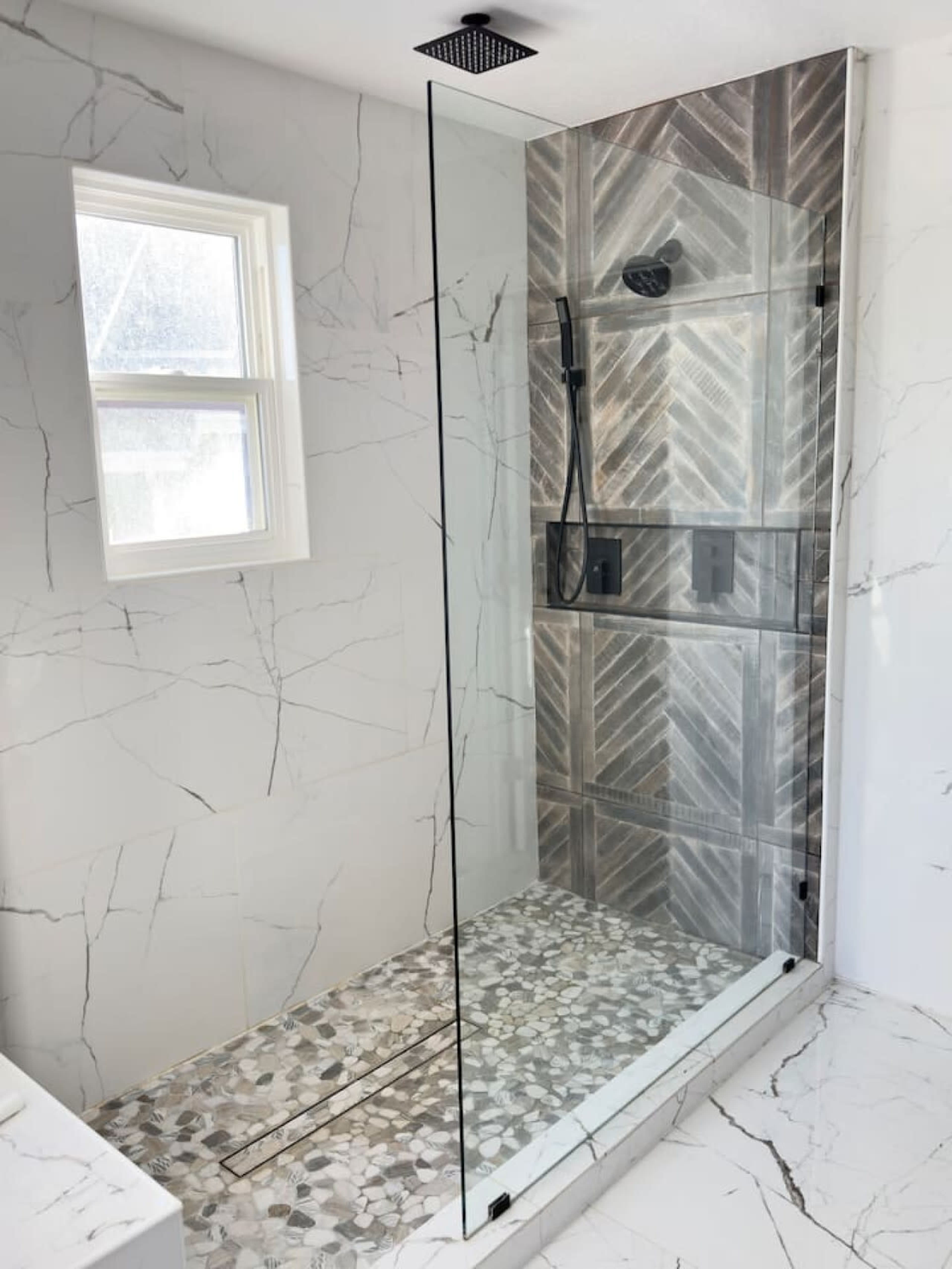 Modern Haven: Scenic Views Image in Westridge, Littleton, CO