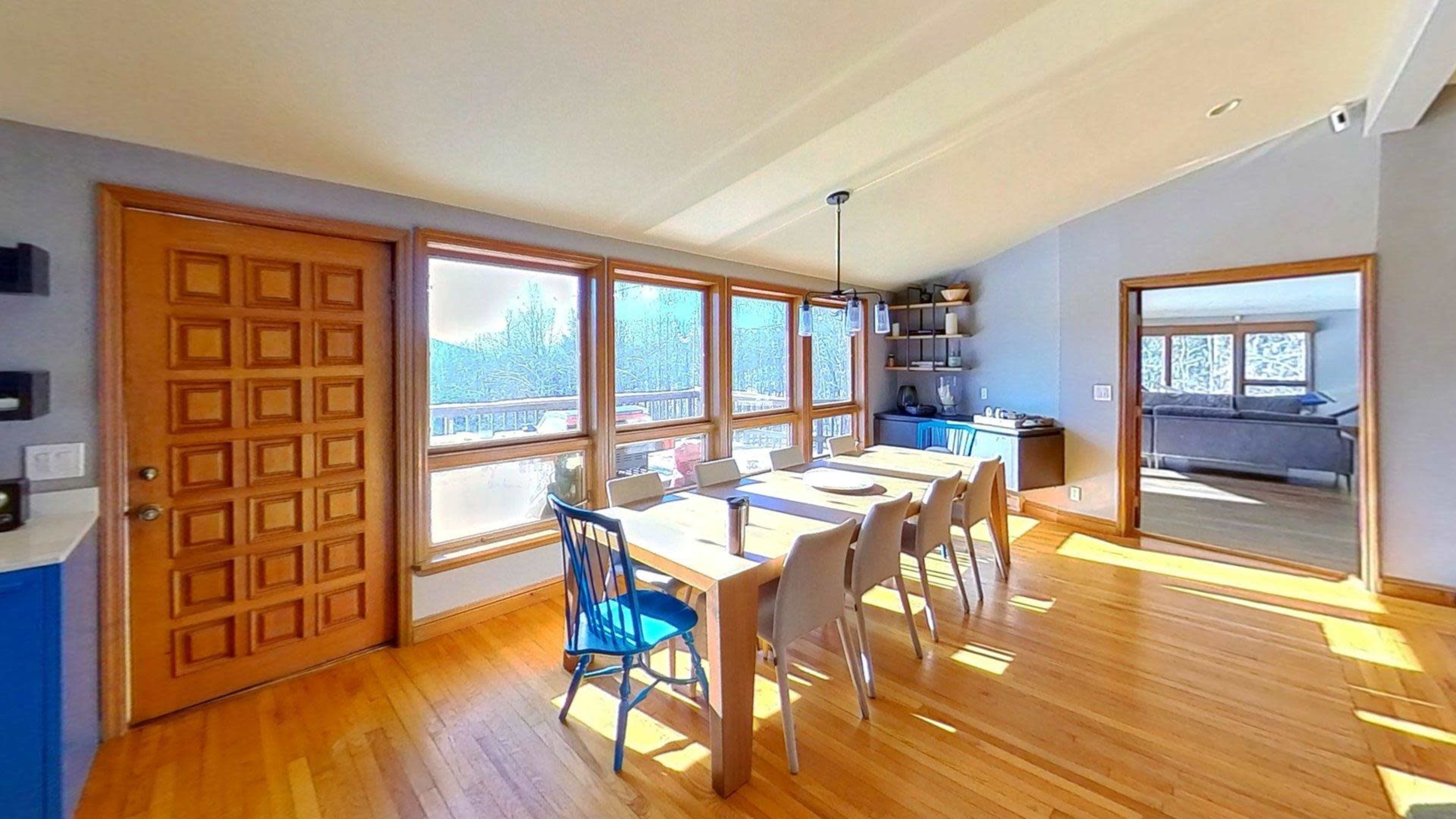 Light-Filled Round Retreat in the Woods – Ideal for Classes, Workshops & Gatherings Image in Windham, Windham, NY