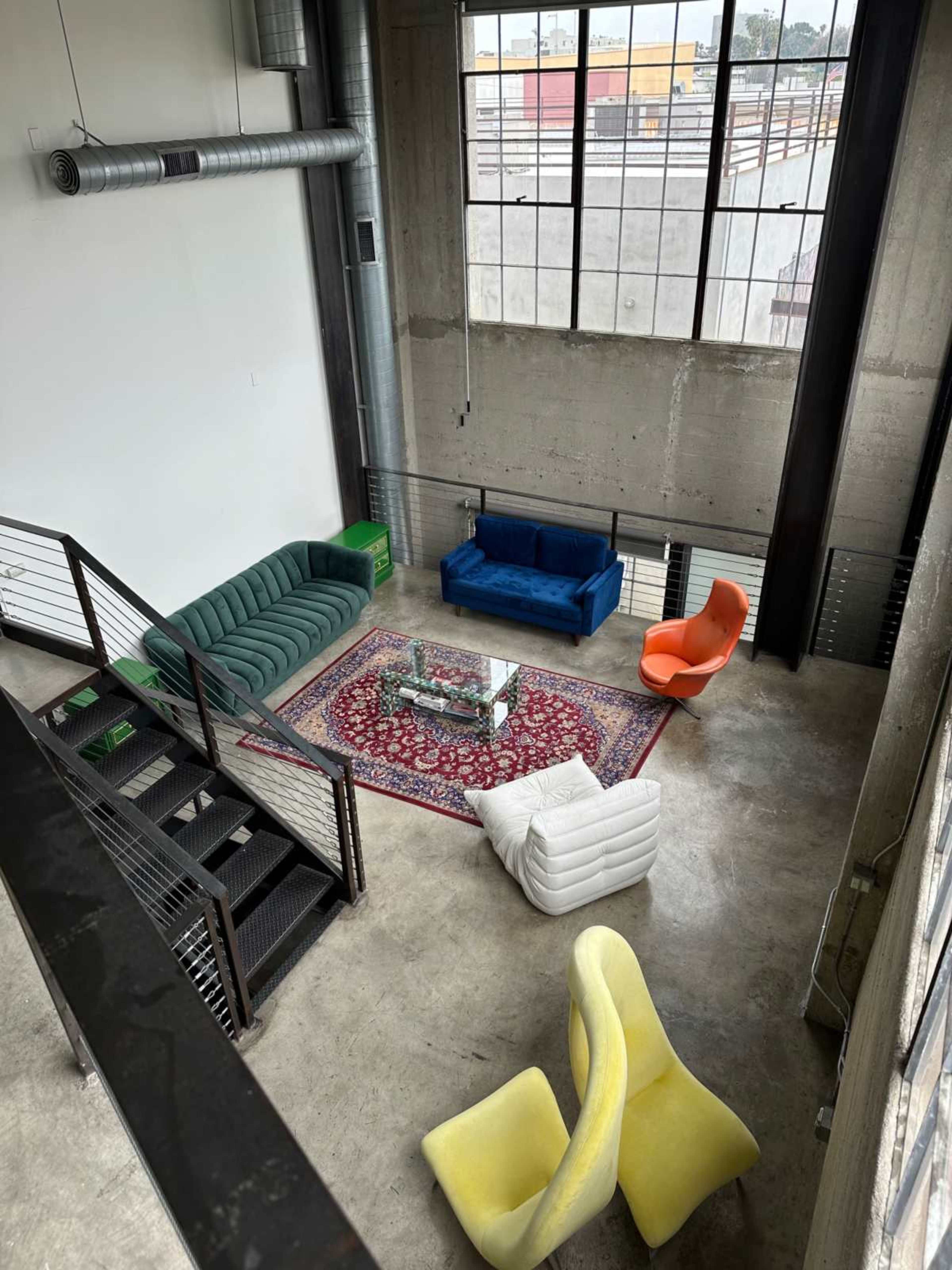 Downtown 3 floor loft with Rooftop Terrace Image in Koreatown, Los Angeles, CA