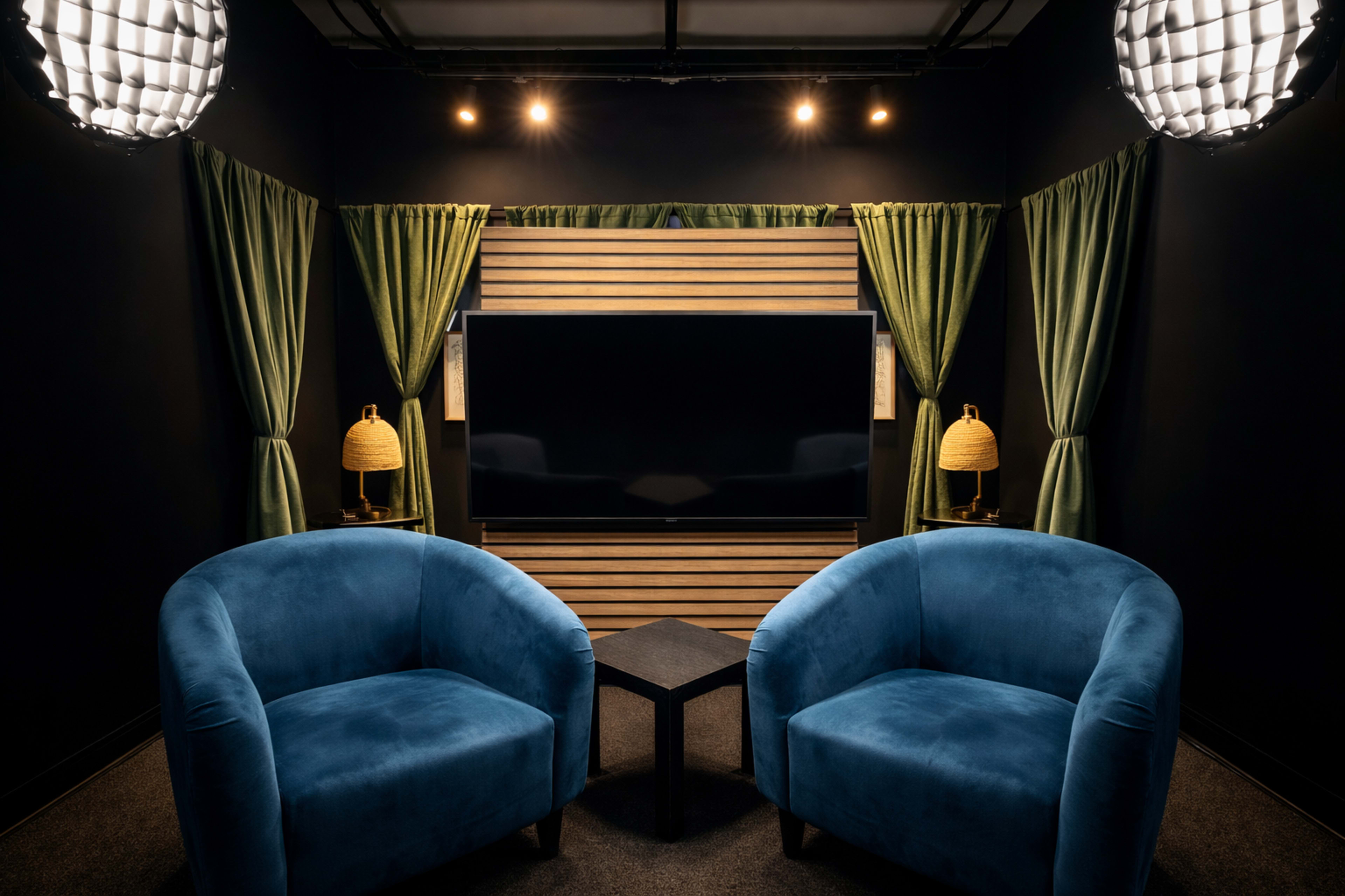 Urban Podcast Studio Image in Bradford Hills, Nashville, TN